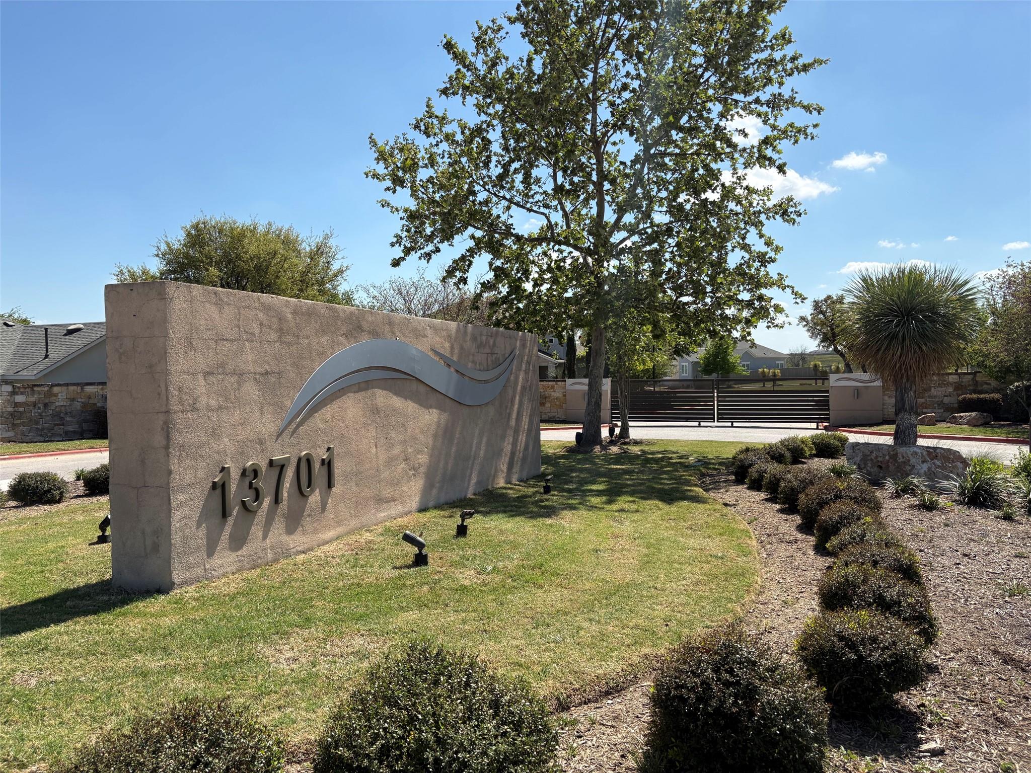 13701 Ronald Reagan Blvd # 32, Cedar Park, TX 78613