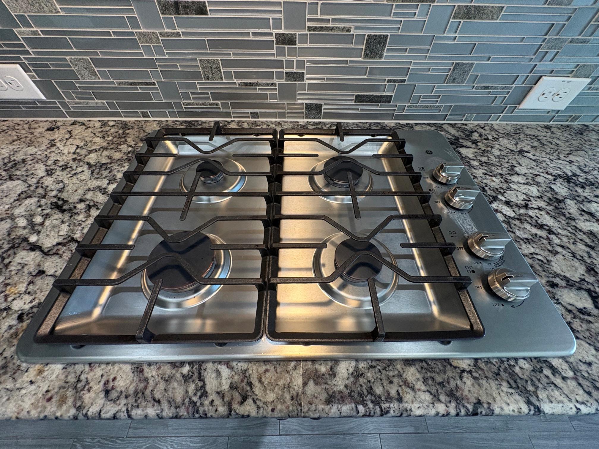 13701 Ronald Reagan Blvd # 32, Cedar Park, TX 78613