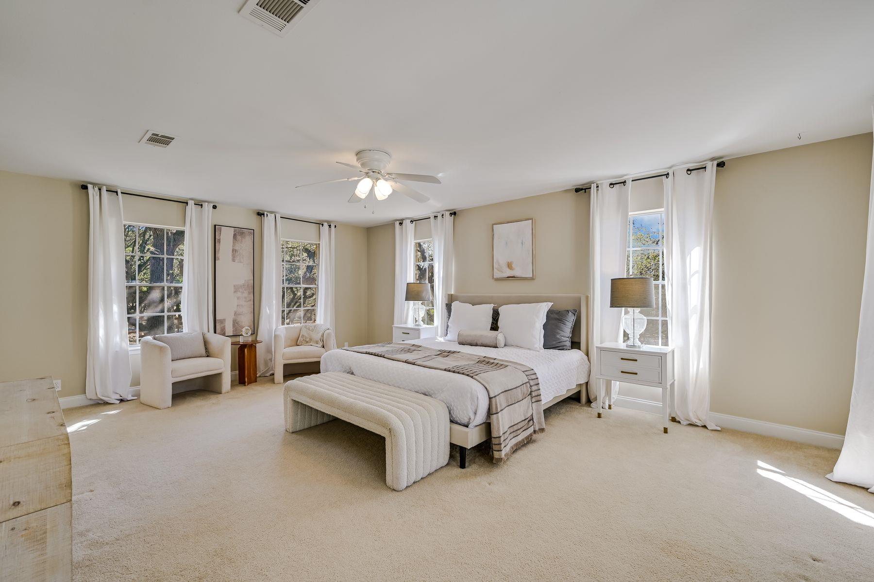 200 W Meadow Ln, Wimberley, TX 78676