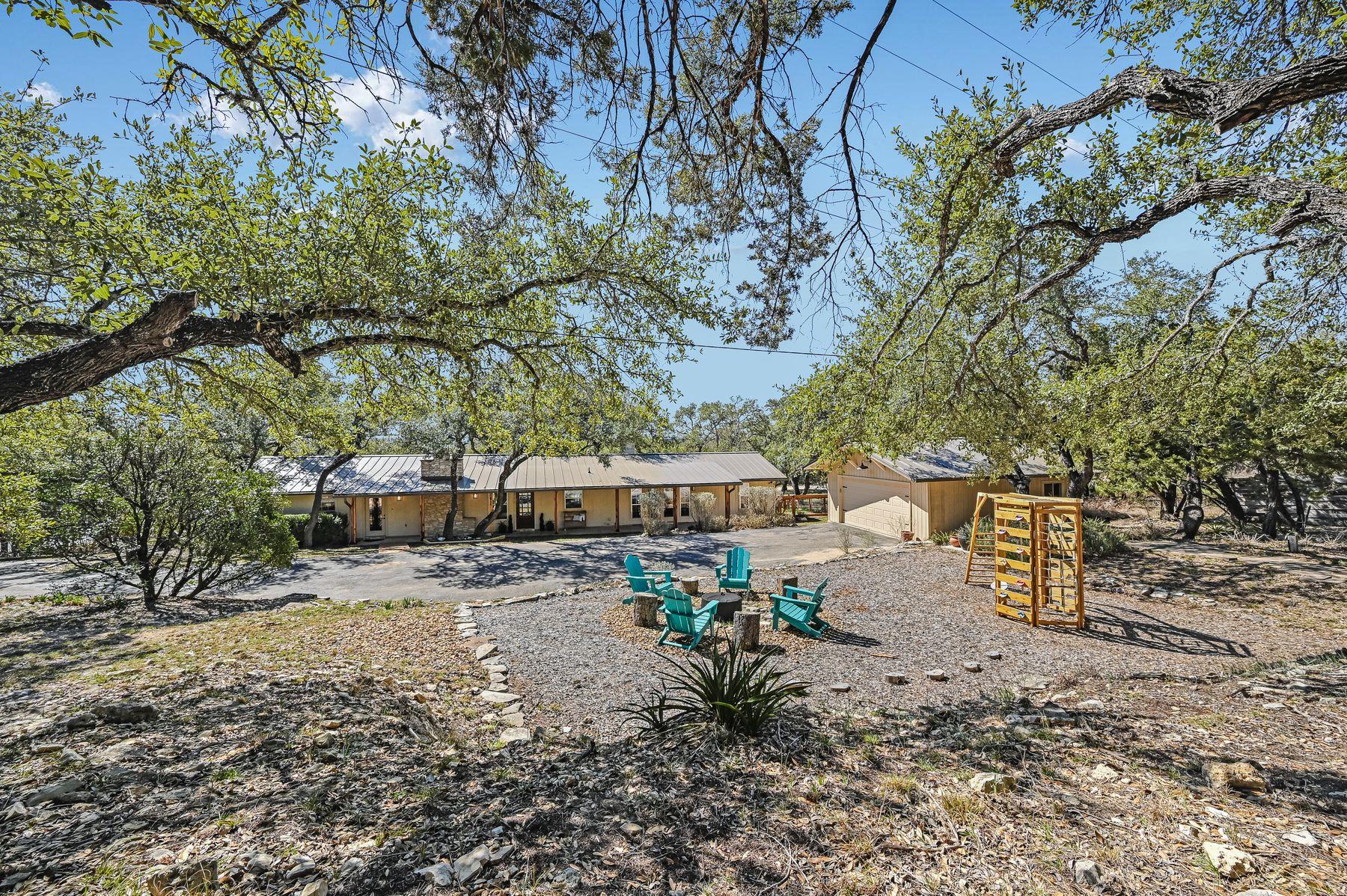 200 W Meadow Ln, Wimberley, TX 78676