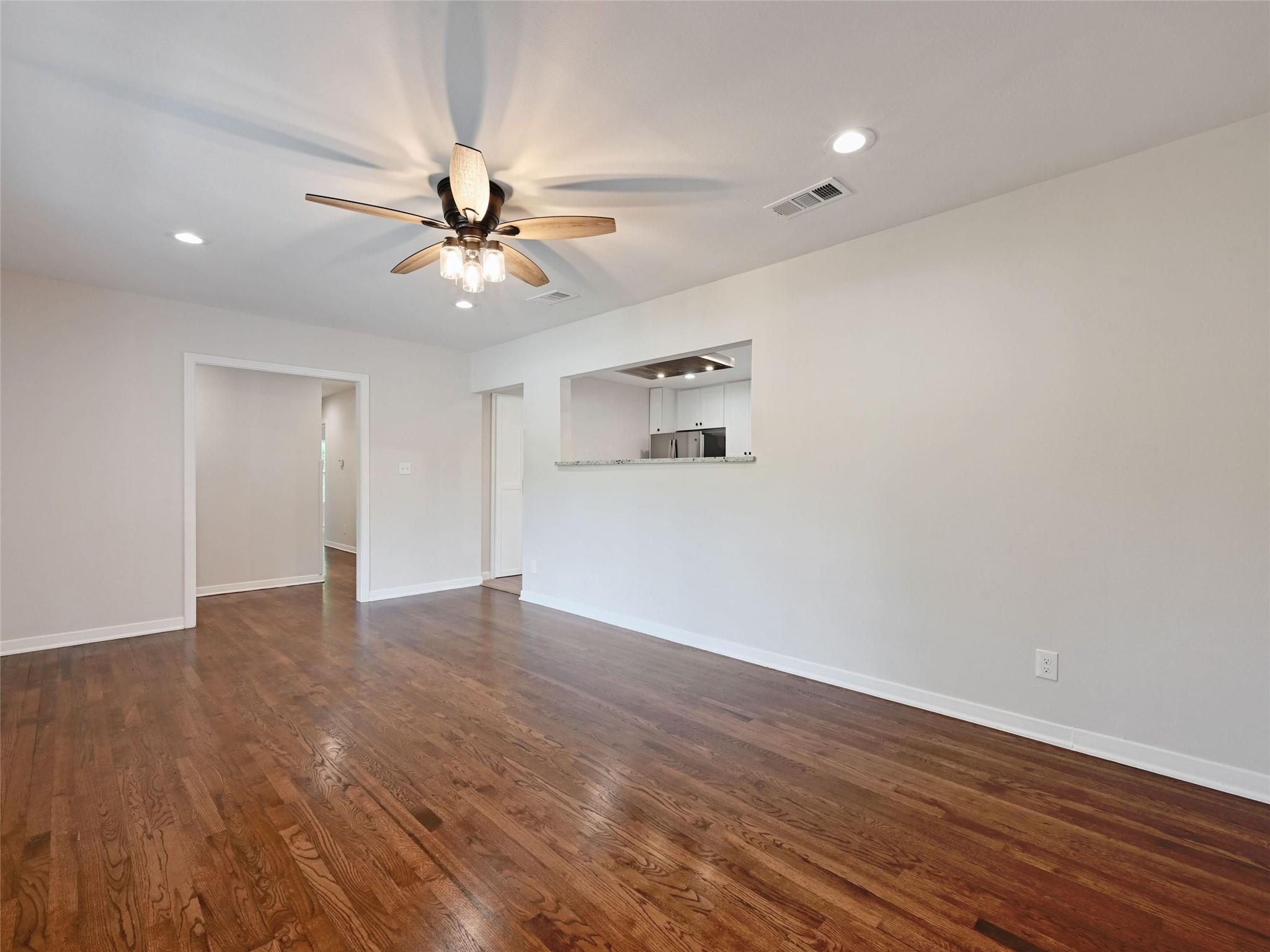 7611 Oak Hedge Pl, Austin, TX 78745