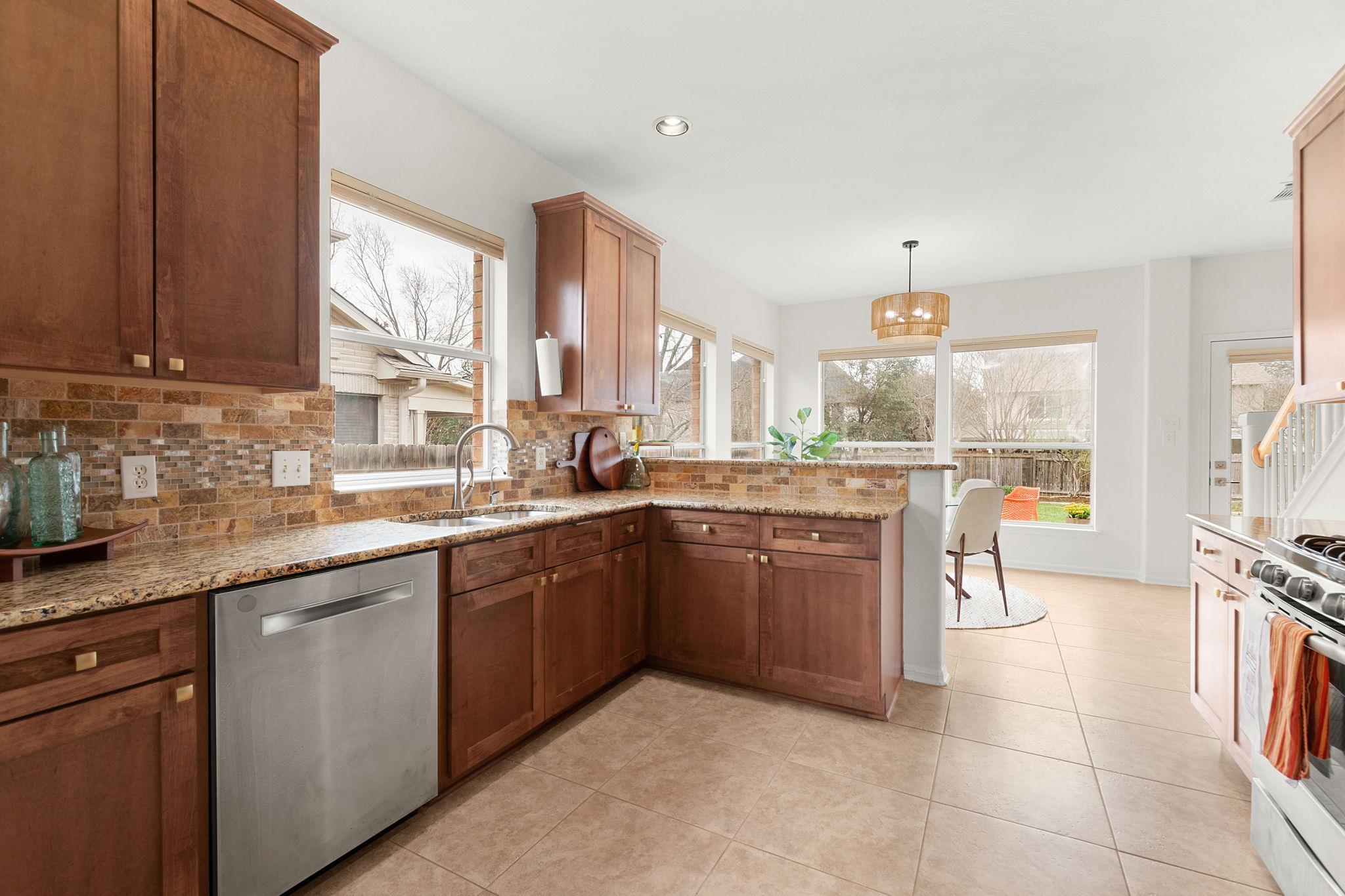 1910 Cupolla Mtn, Cedar Park, TX 78613