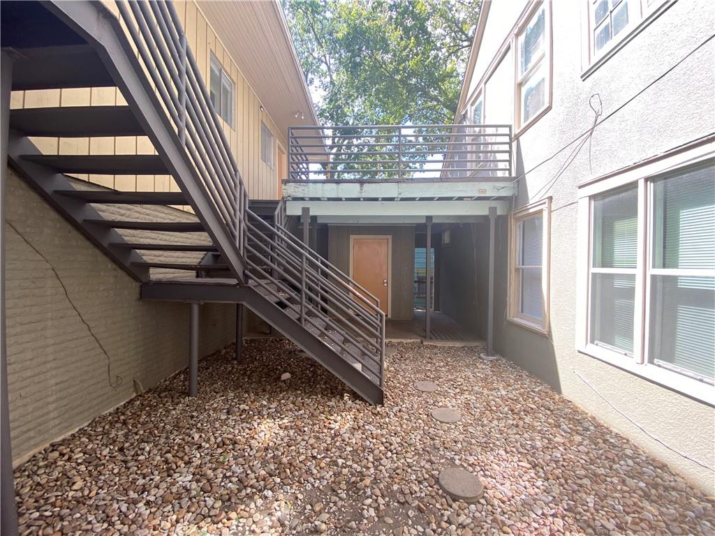 2708 Salado St # B, Austin, TX 78705