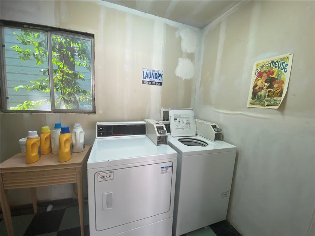 2708 Salado St # B, Austin, TX 78705