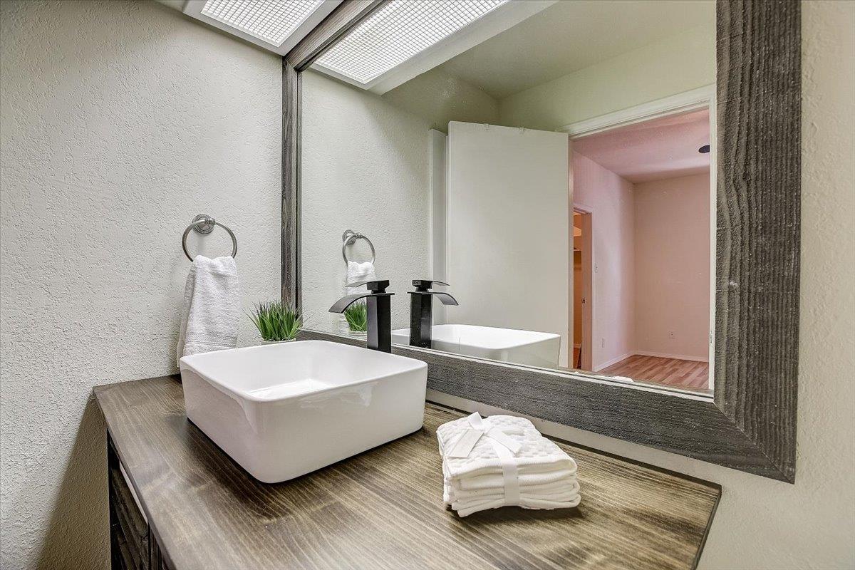 4711 Spicewood Springs Rd # 2-112, Austin, TX 78759