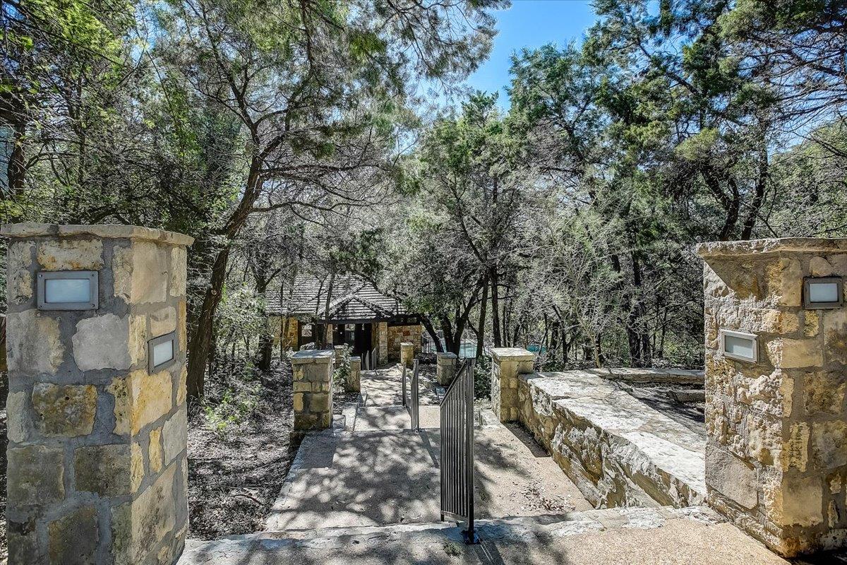 4711 Spicewood Springs Rd # 2-112, Austin, TX 78759