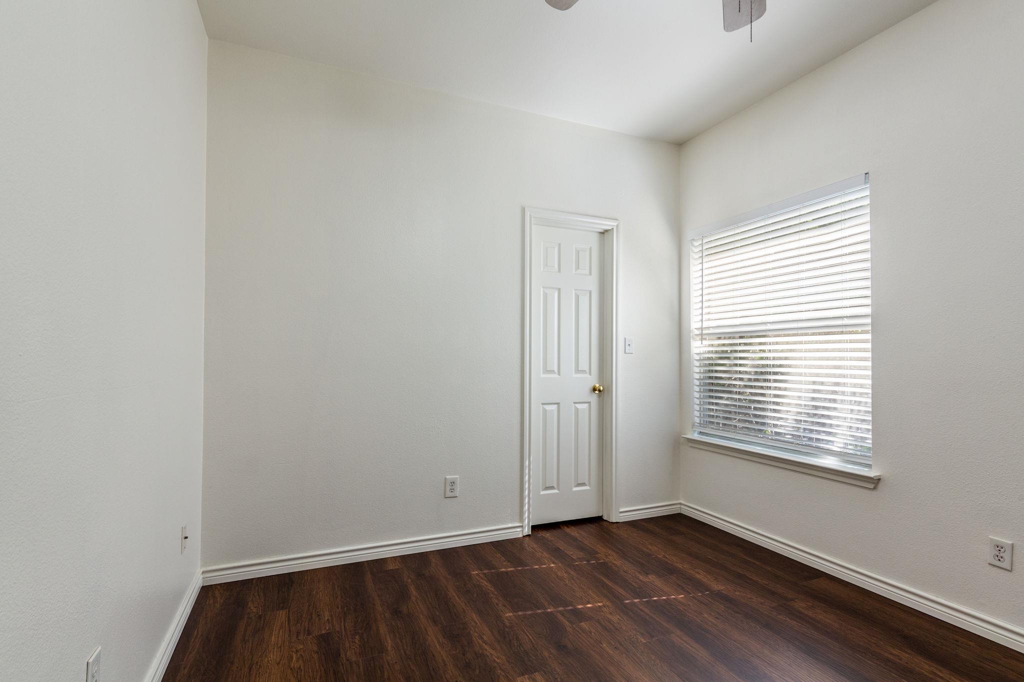 8708 Weiser Dr # B, Austin, TX 78729