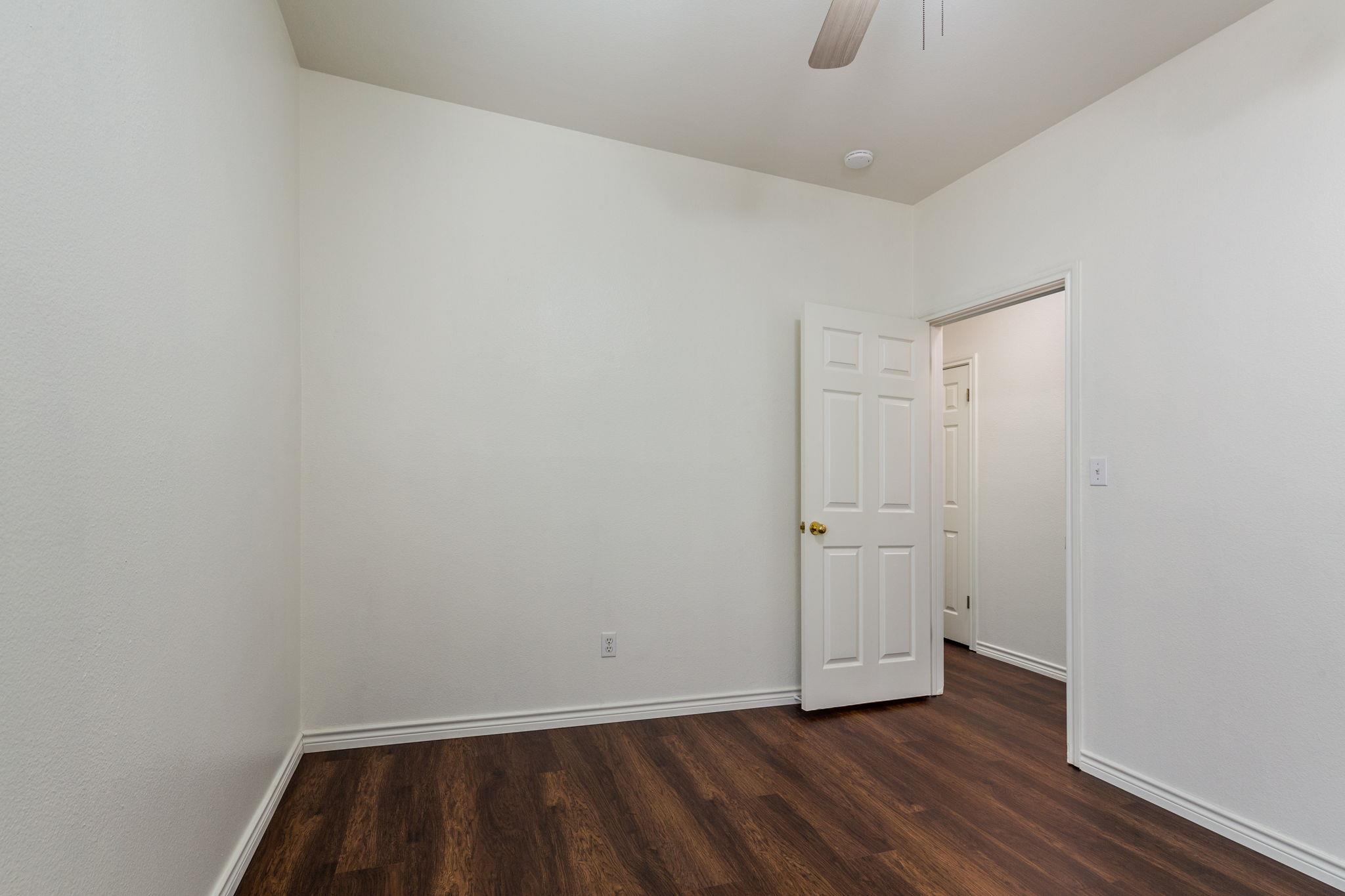 8708 Weiser Dr # B, Austin, TX 78729