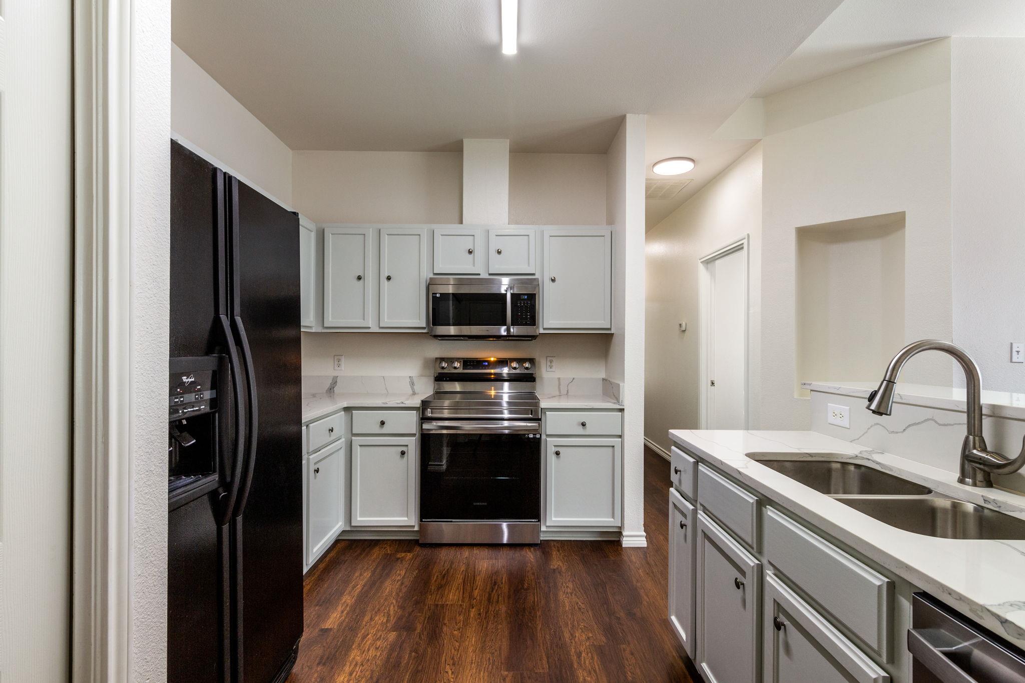 8708 Weiser Dr # B, Austin, TX 78729