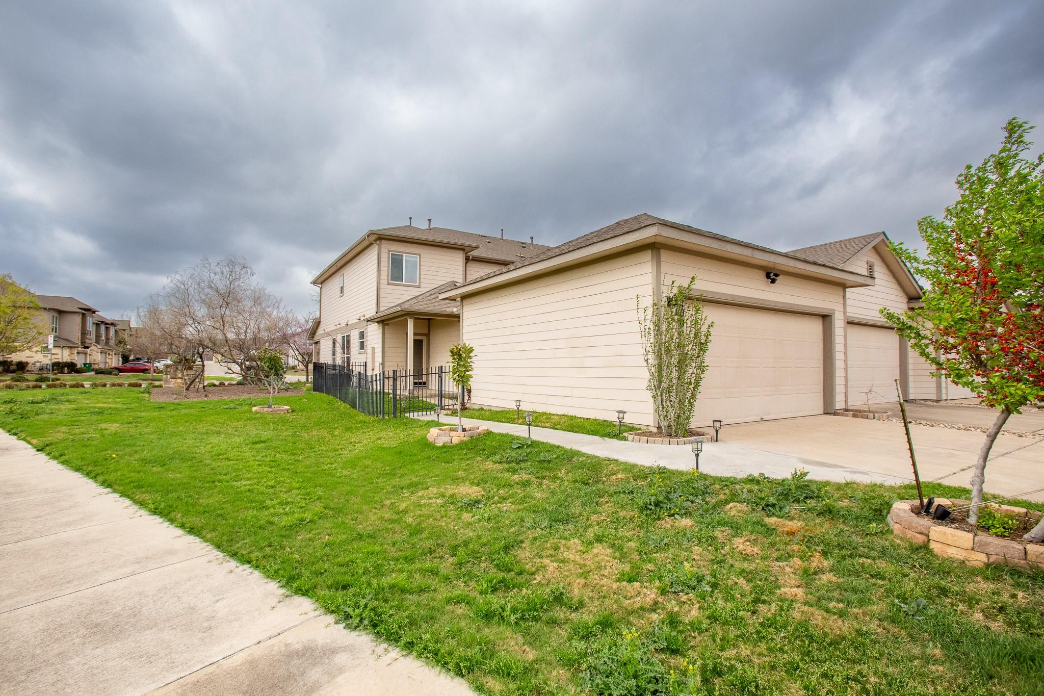 200 Adage Dr, Pflugerville, TX 78660