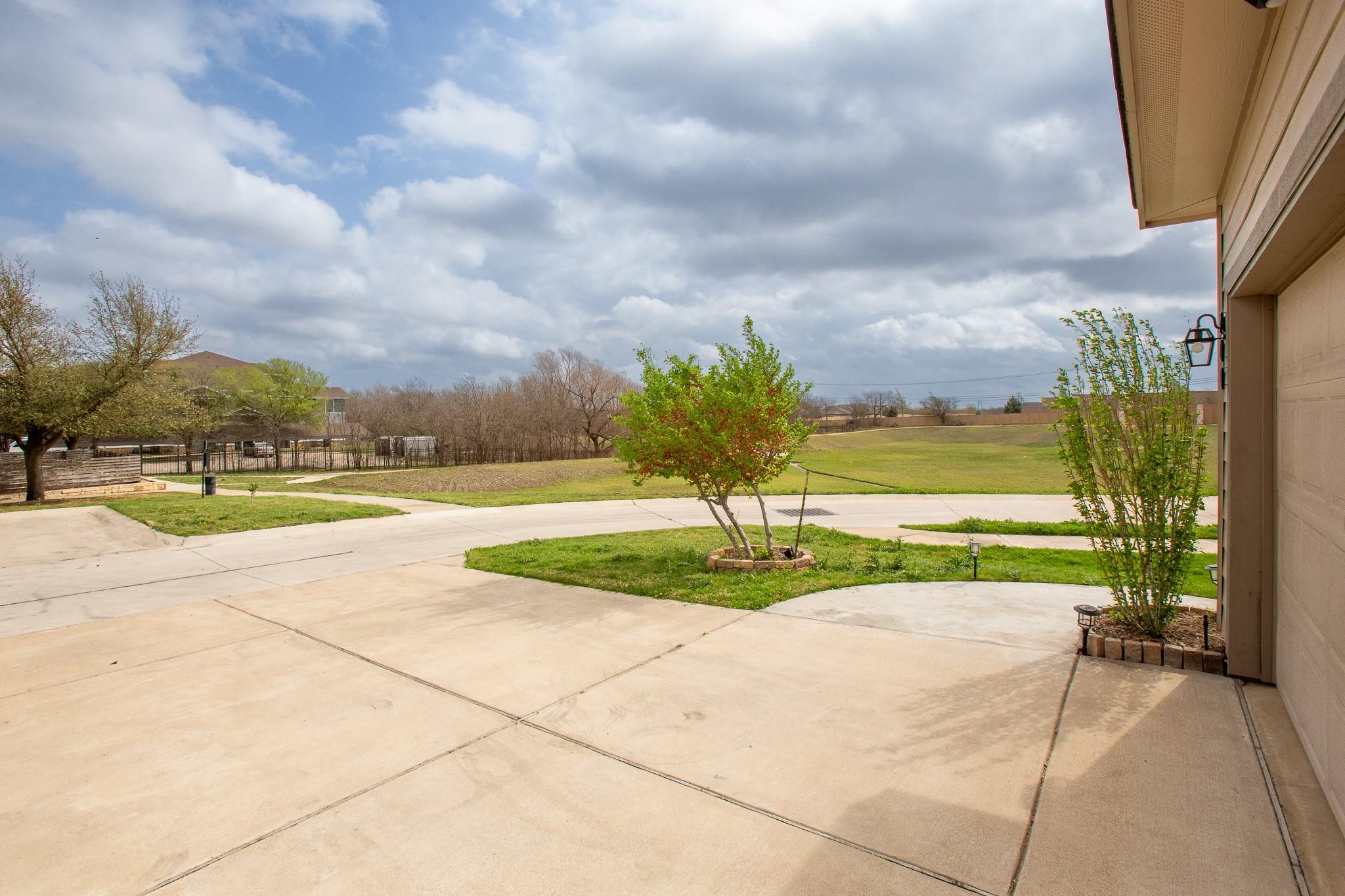 200 Adage Dr, Pflugerville, TX 78660