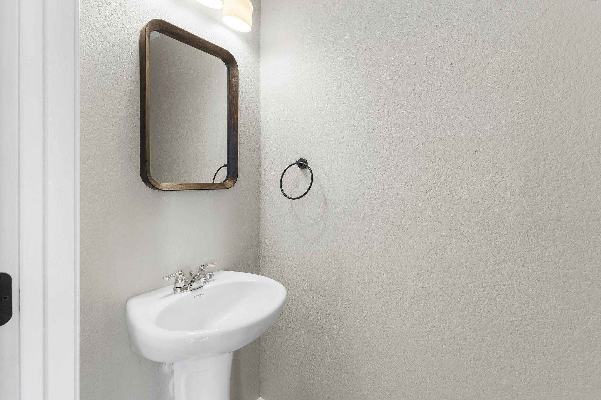 200 Adage Dr, Pflugerville, TX 78660