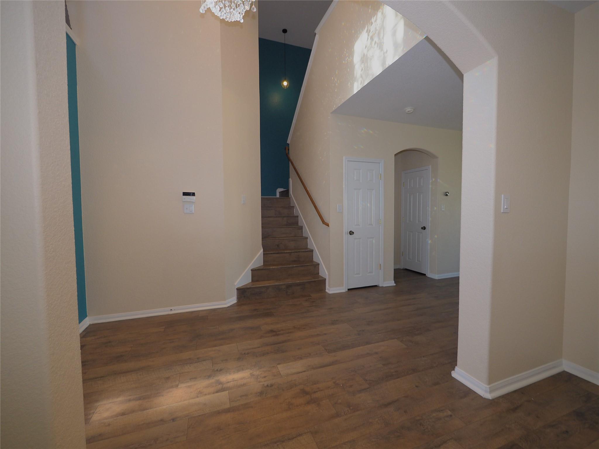 324 Hidden Brook Ln, Round Rock, TX 78665