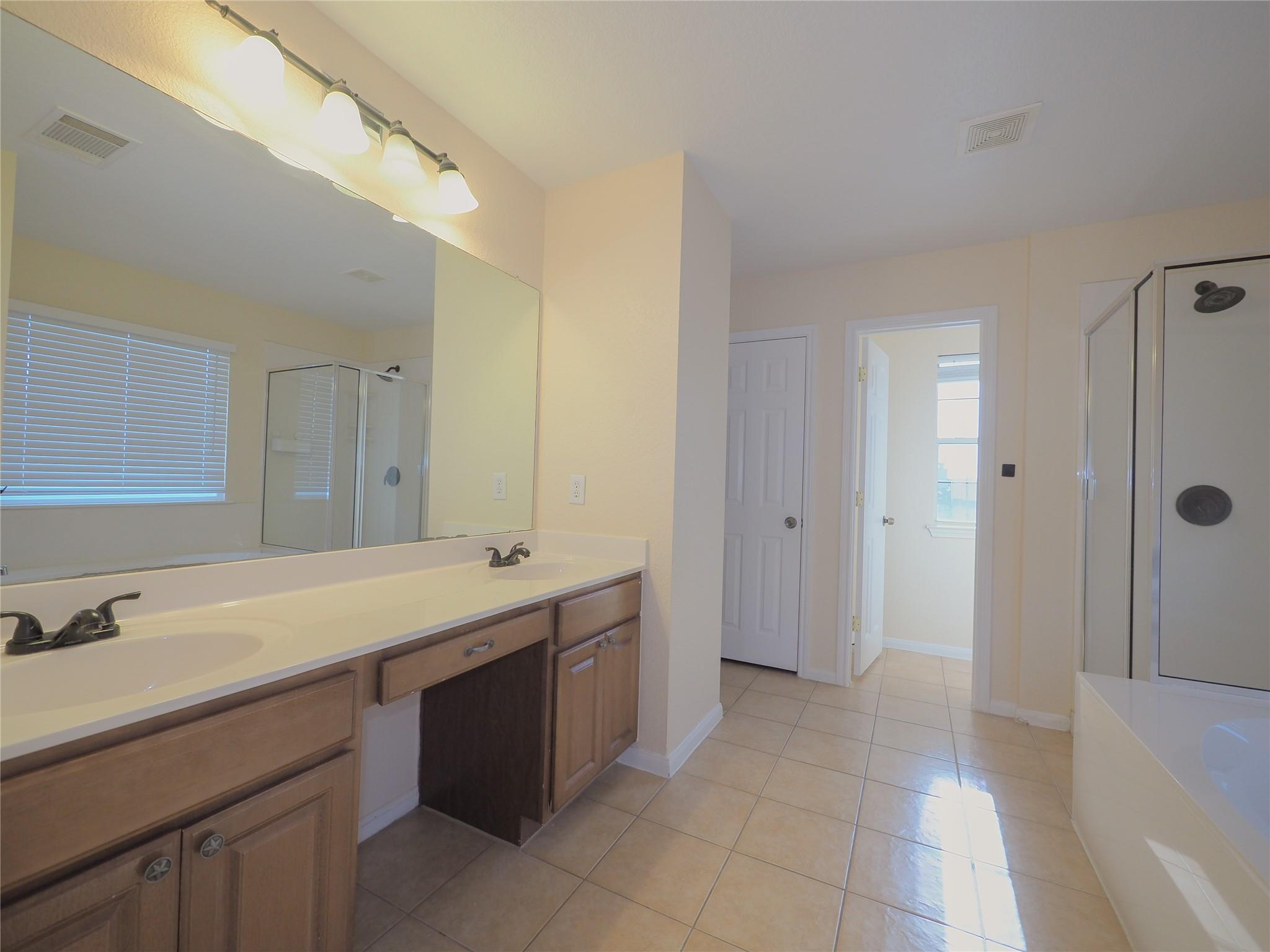 324 Hidden Brook Ln, Round Rock, TX 78665