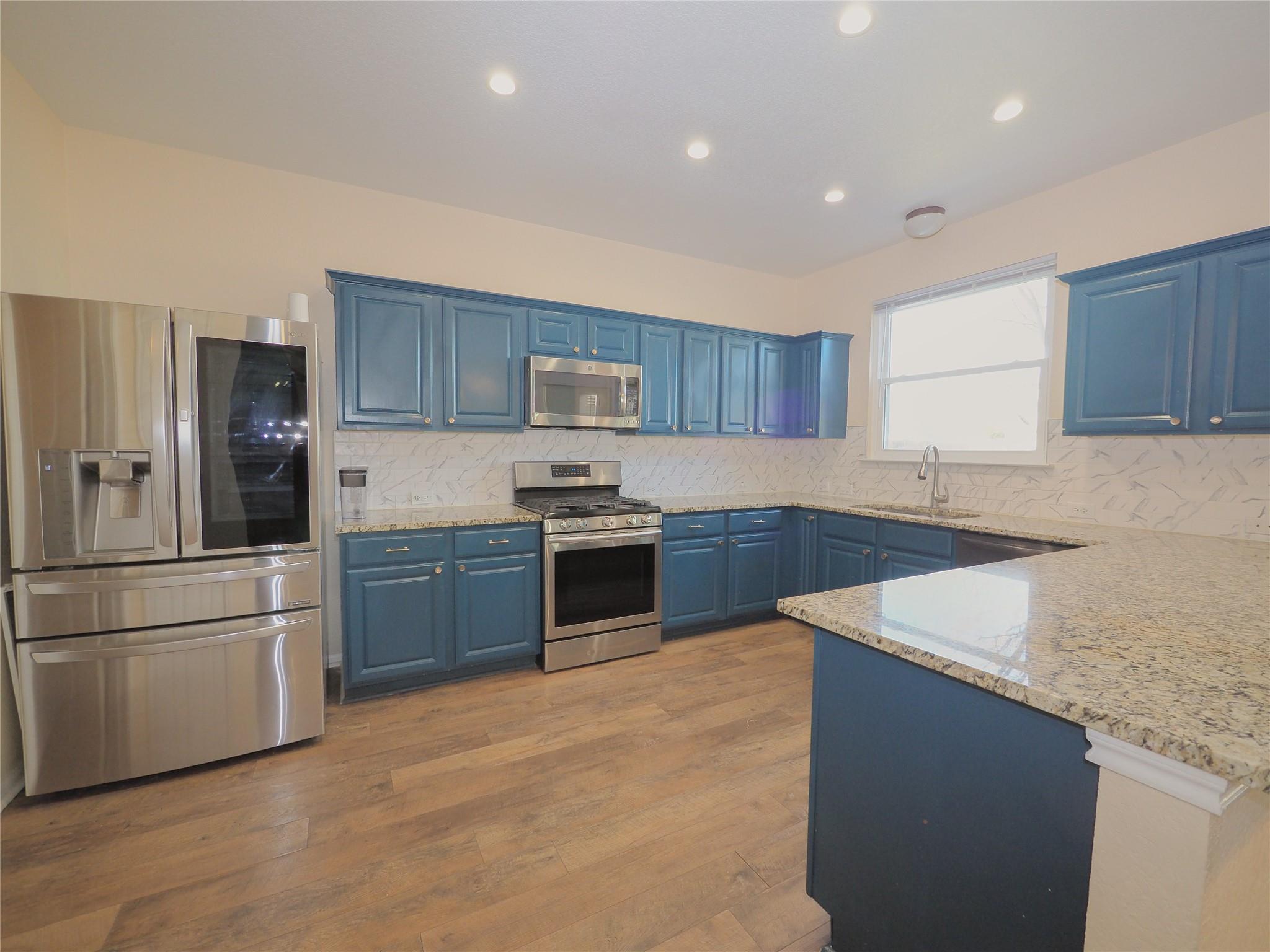 324 Hidden Brook Ln, Round Rock, TX 78665