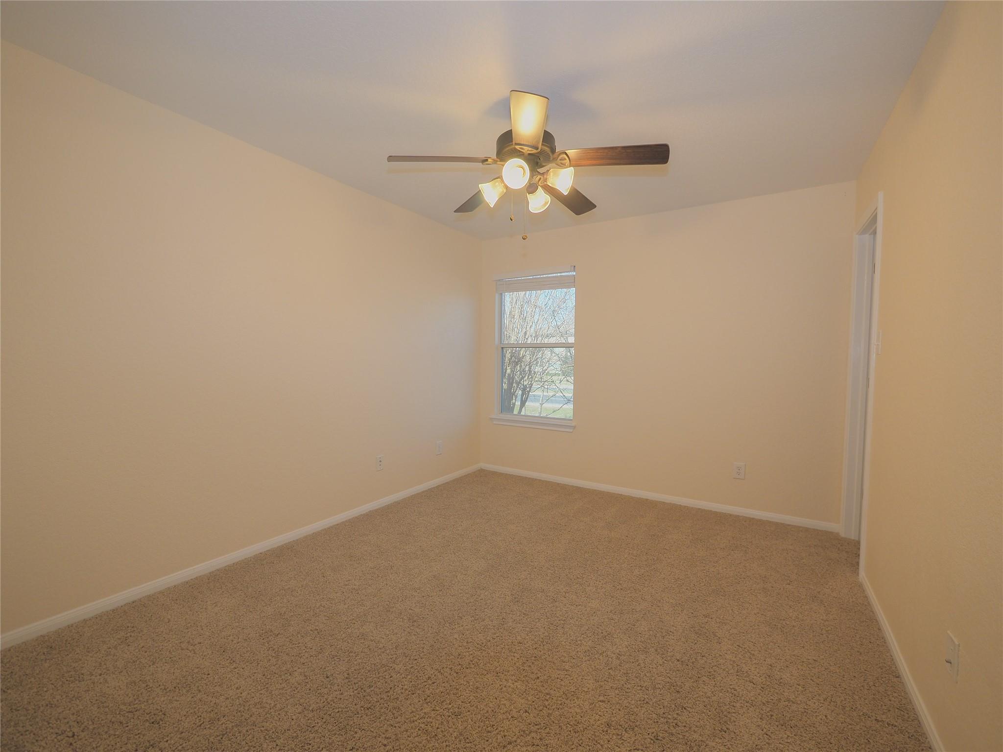 324 Hidden Brook Ln, Round Rock, TX 78665