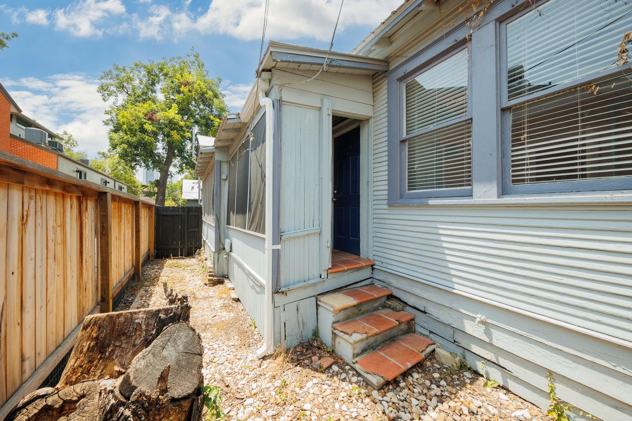 1805 Nueces St, Austin, TX 78701