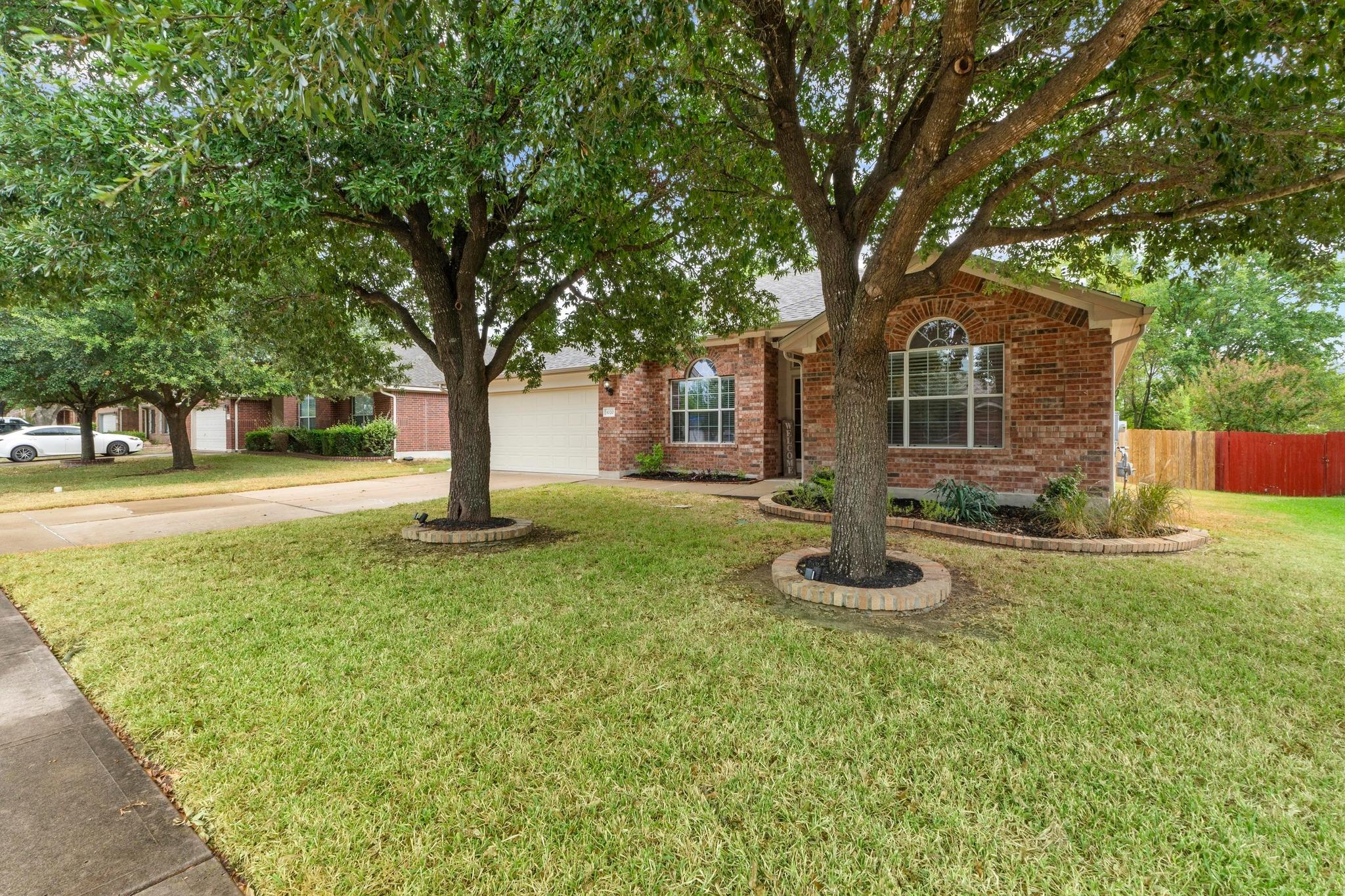 1020 Portchester Castle Path, Pflugerville, TX 78660