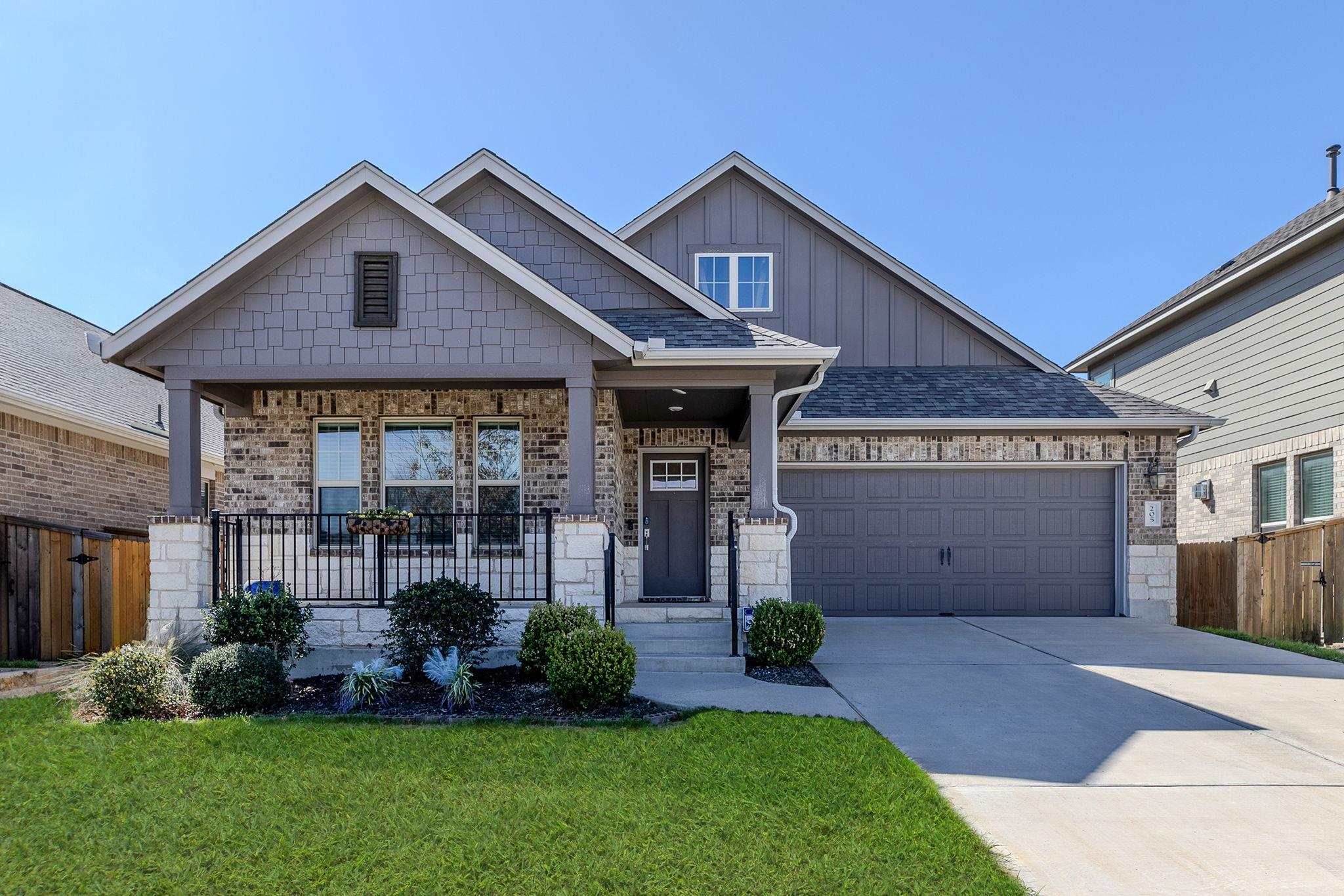 205 Tangled Brush Dr, Manchaca, TX 78652