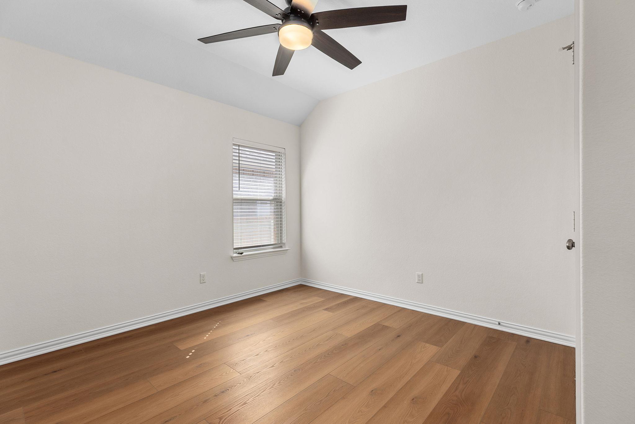 205 Tangled Brush Dr, Manchaca, TX 78652