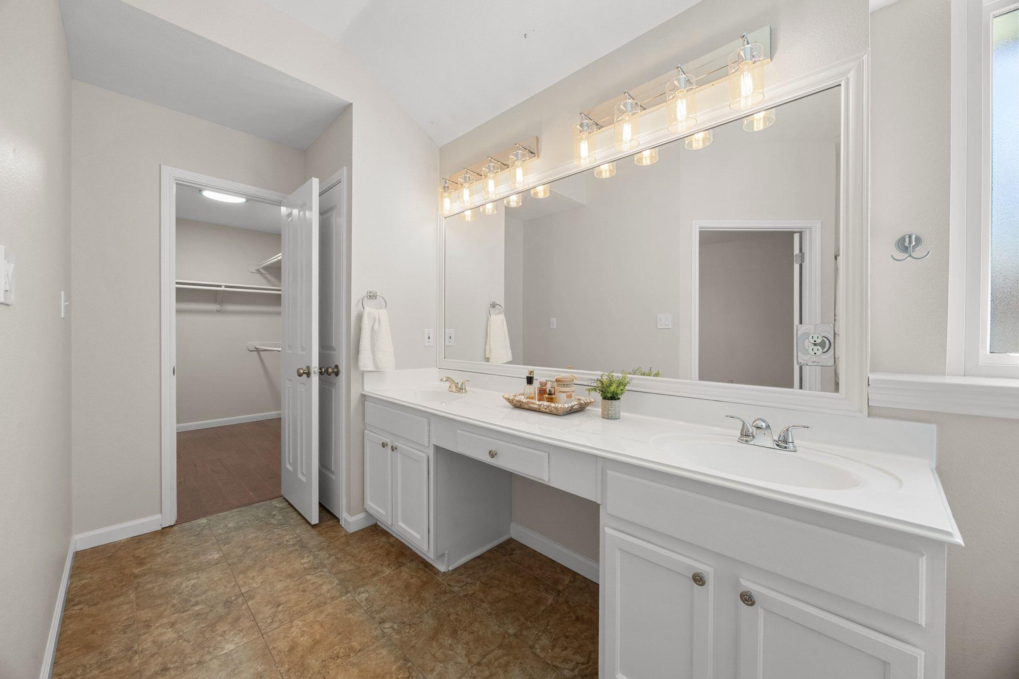 12537 Zeller Ln, Austin, TX 78753