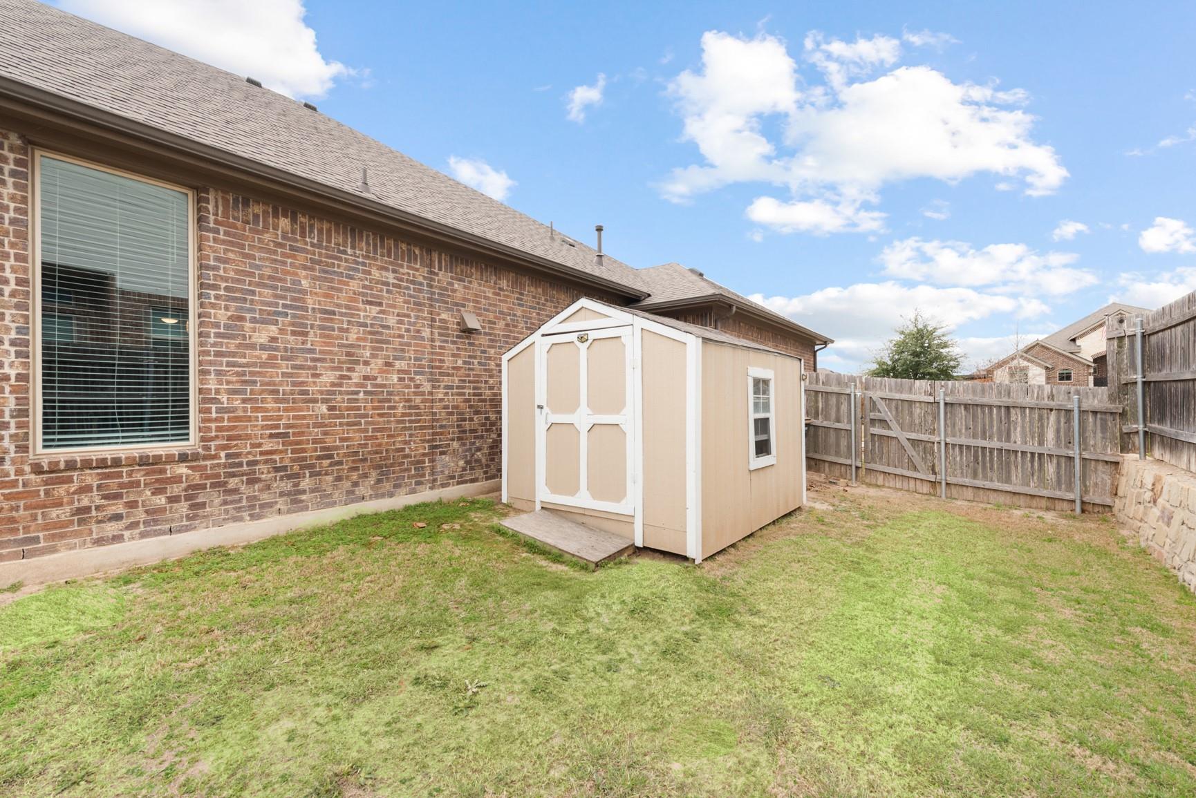521 Betony Loop, Buda, TX 78610