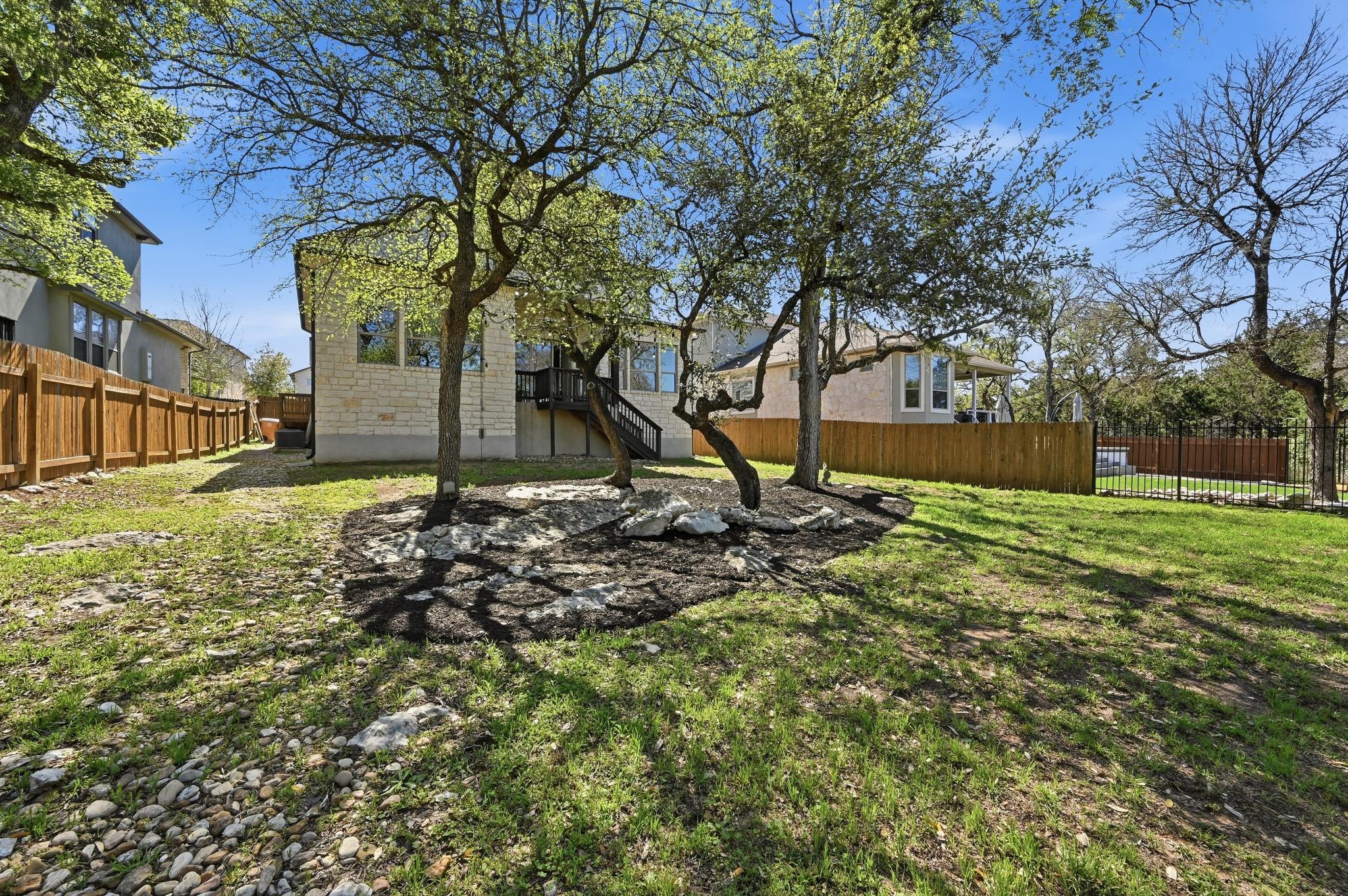 6728 Vicenza Dr, Austin, TX 78739