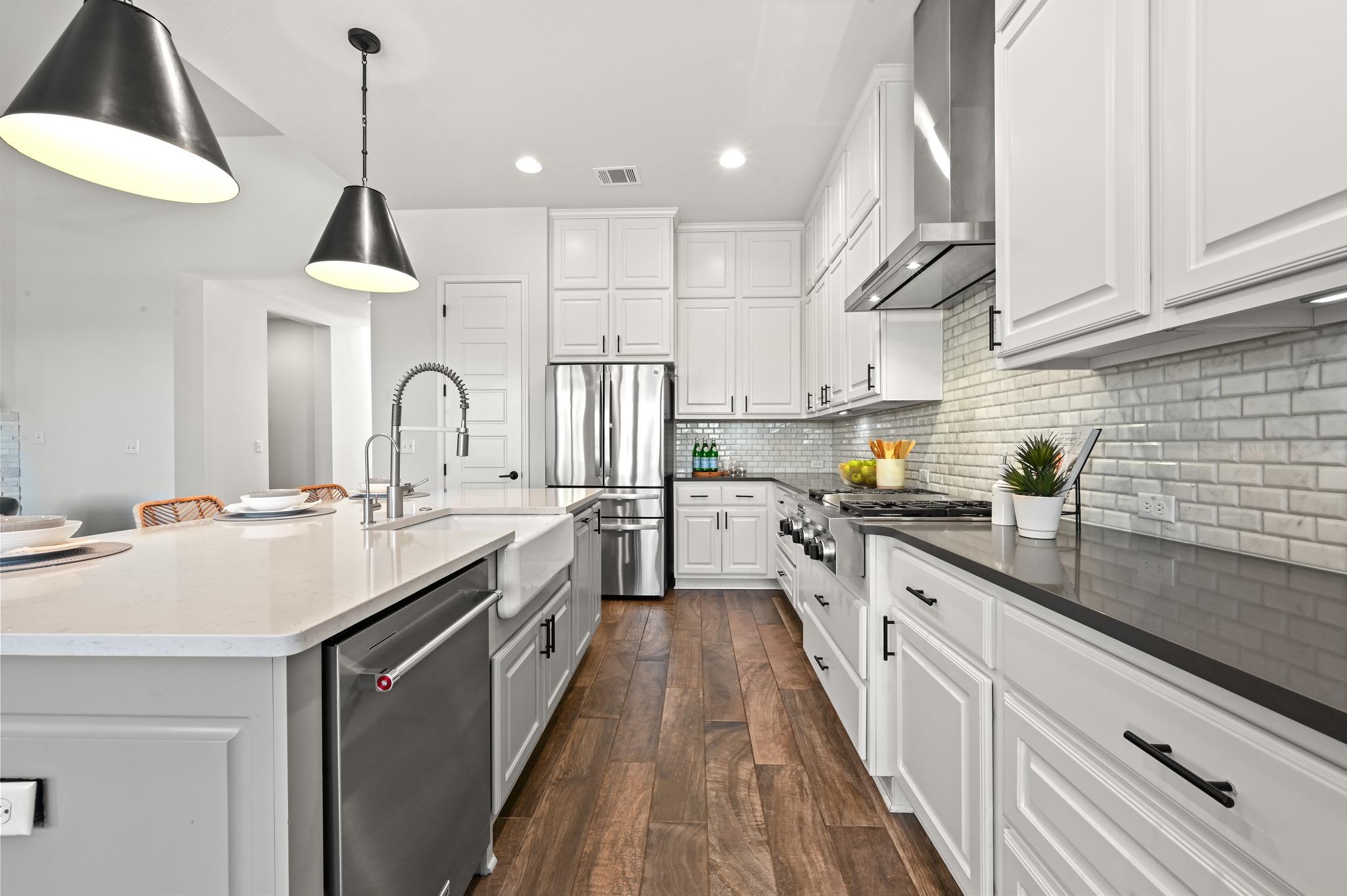 6728 Vicenza Dr, Austin, TX 78739