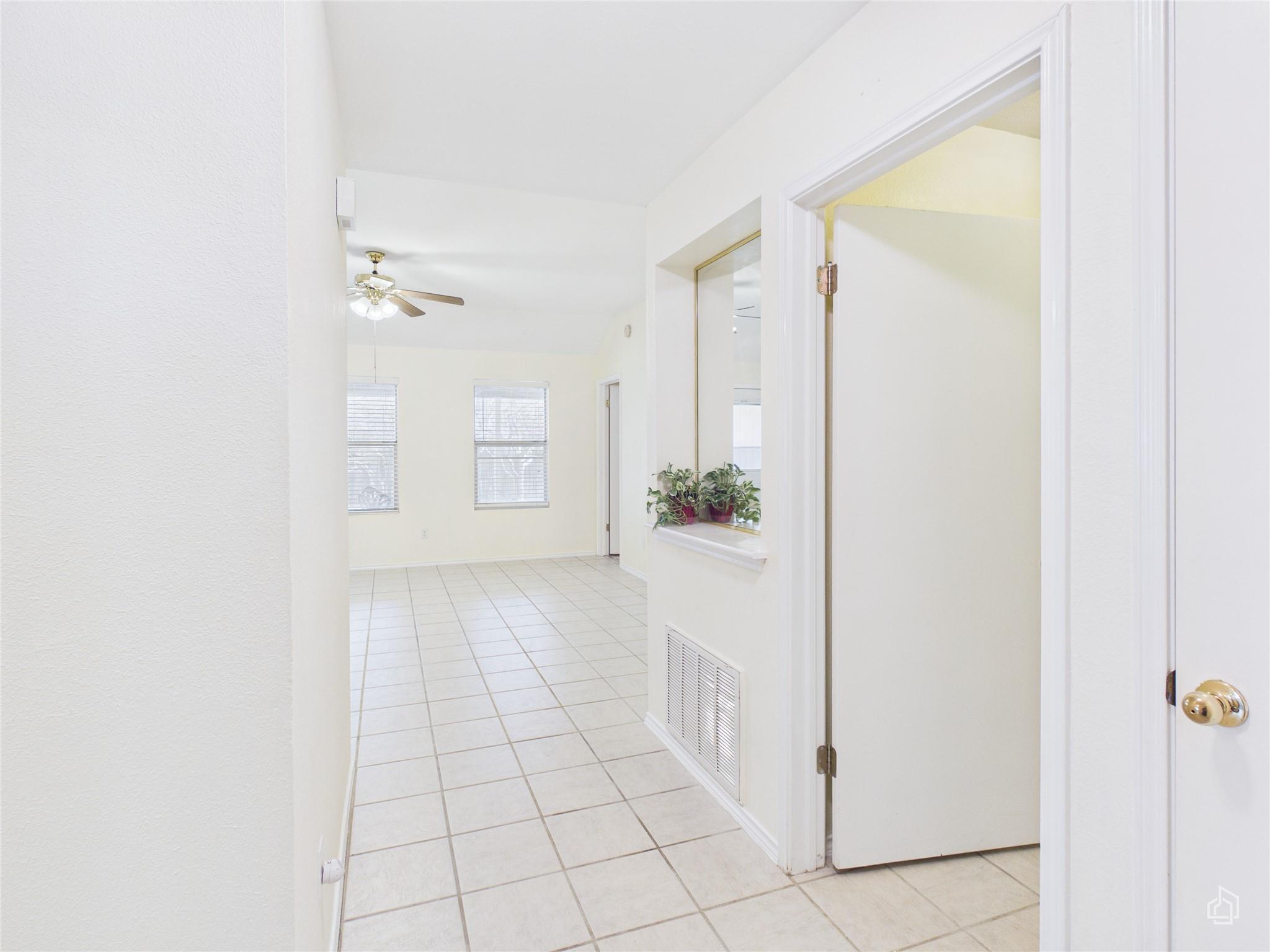 600 Clearcreek Dr, Leander, TX 78641