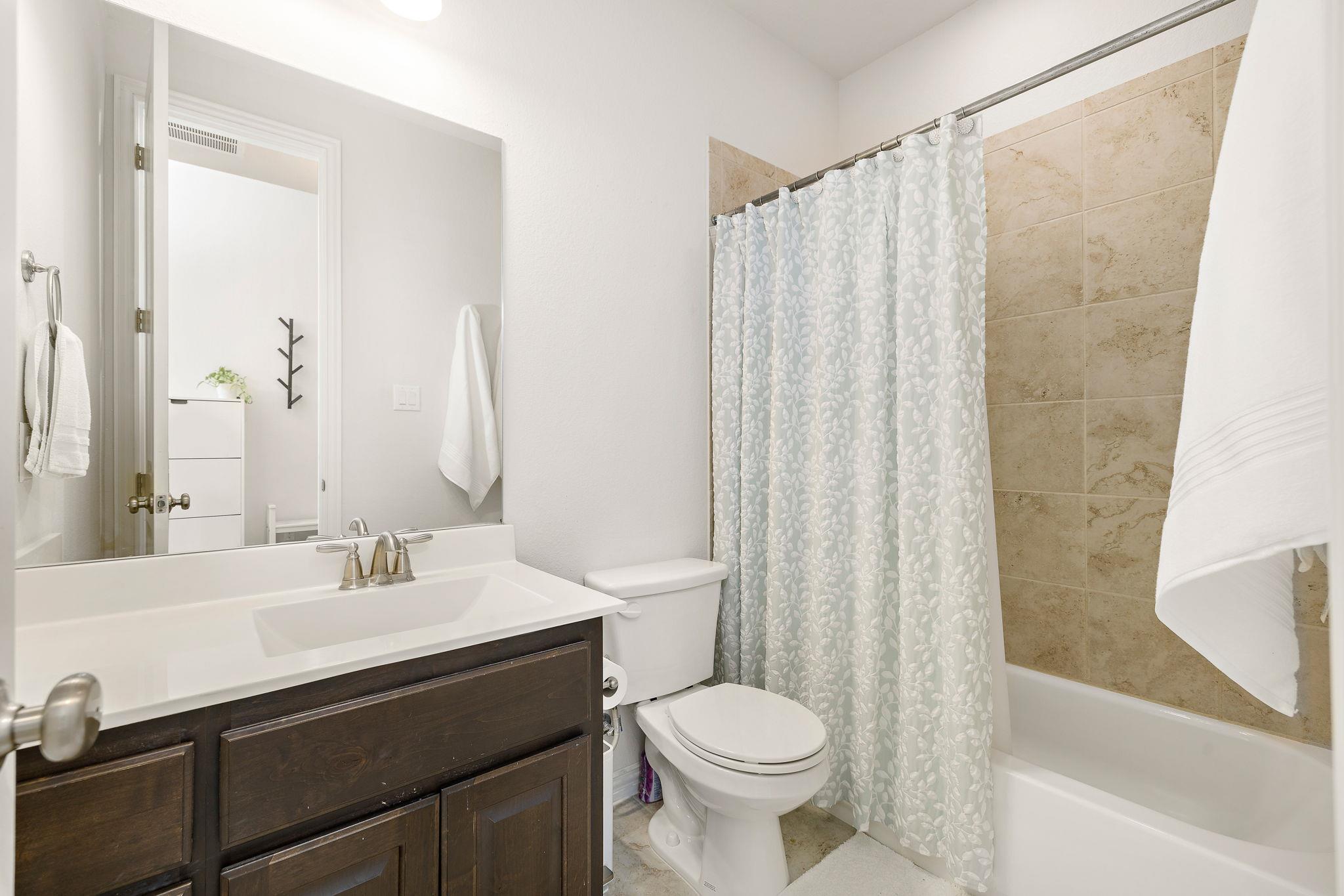 4201 Vespa Cv, Leander, TX 78641