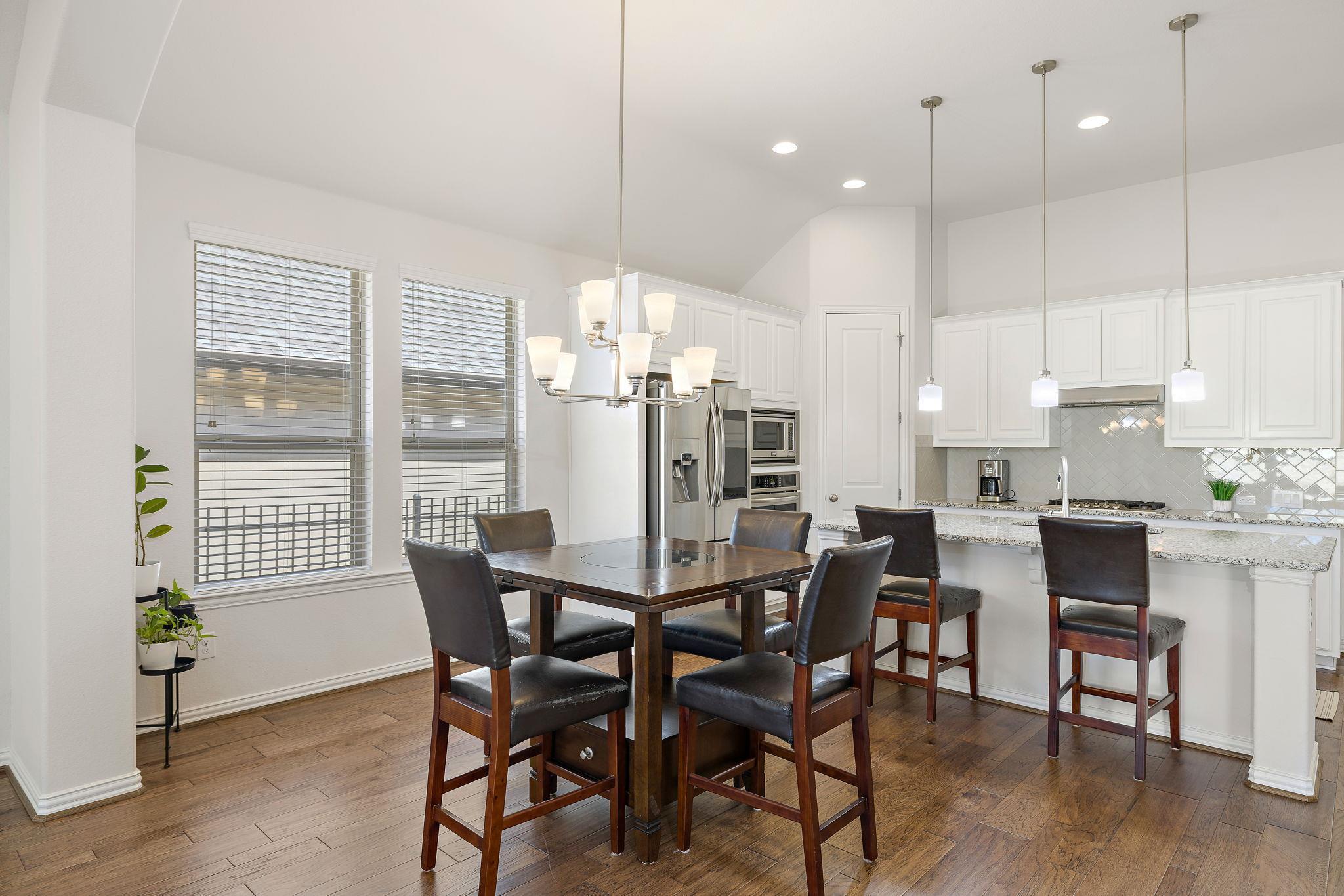 4201 Vespa Cv, Leander, TX 78641