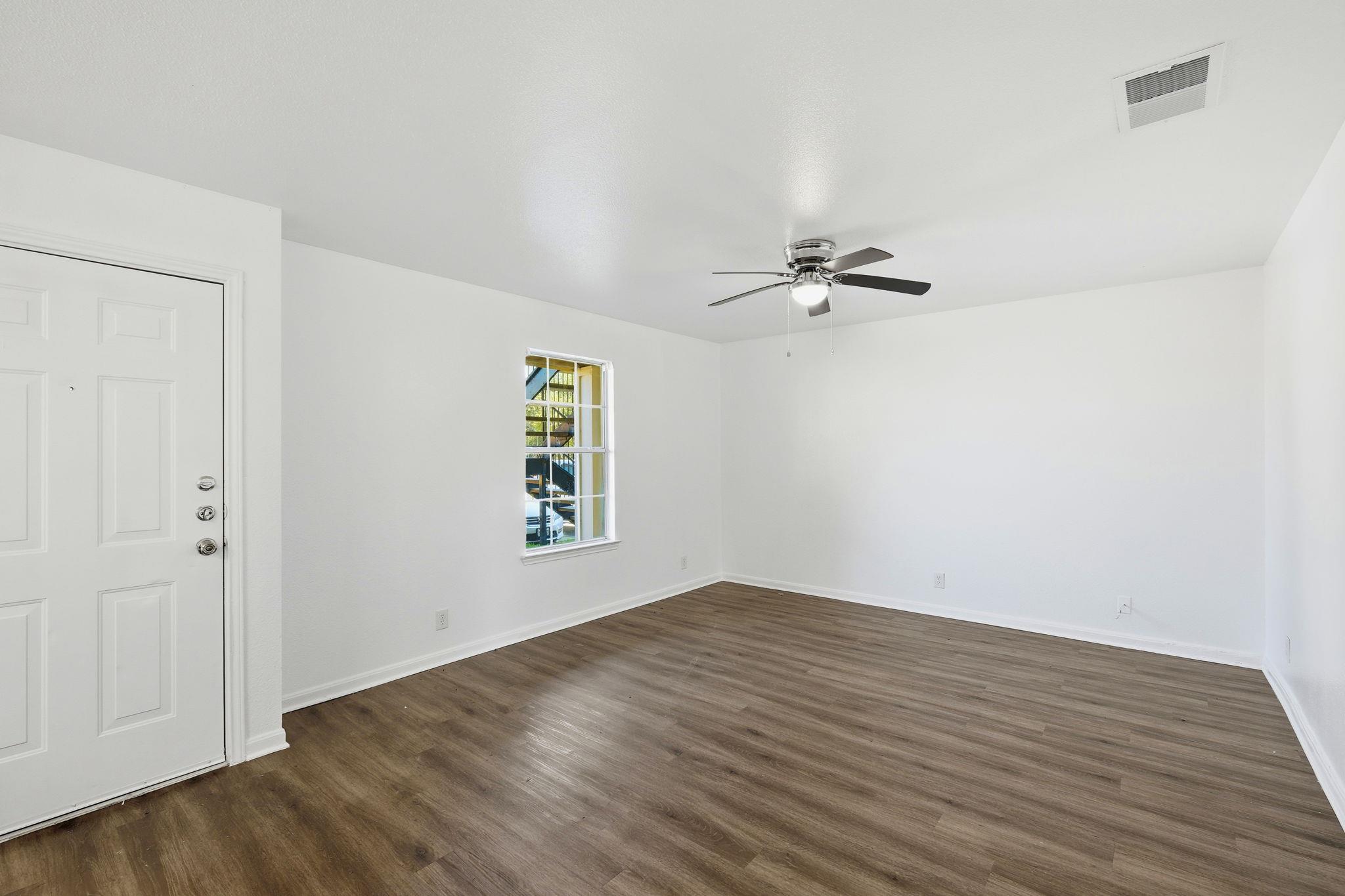 3201 D El Salido Pkwy # 512, Cedar Park, TX 78613