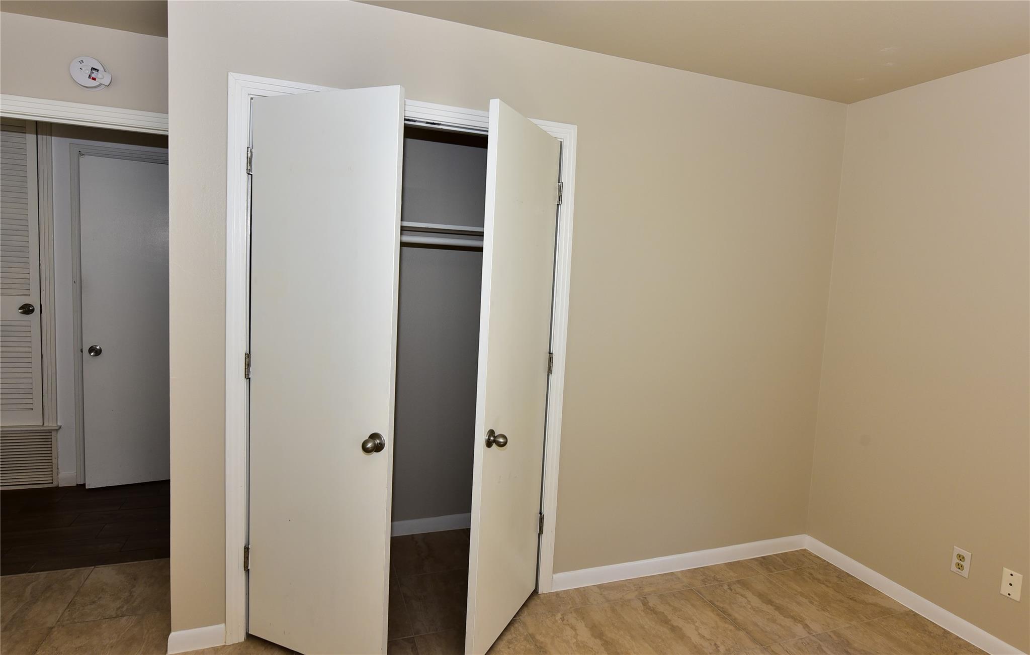 7605 Carriage Dr, Austin, TX 78752