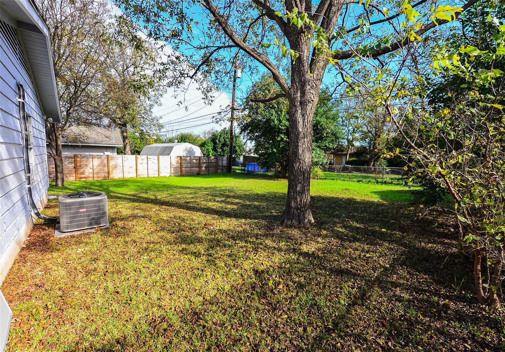 7605 Carriage Dr, Austin, TX 78752