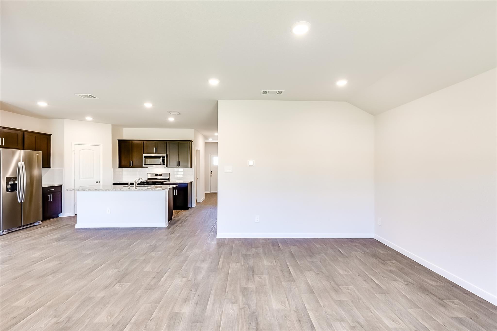 237 Sky Meadows Cir, San Marcos, TX 78666