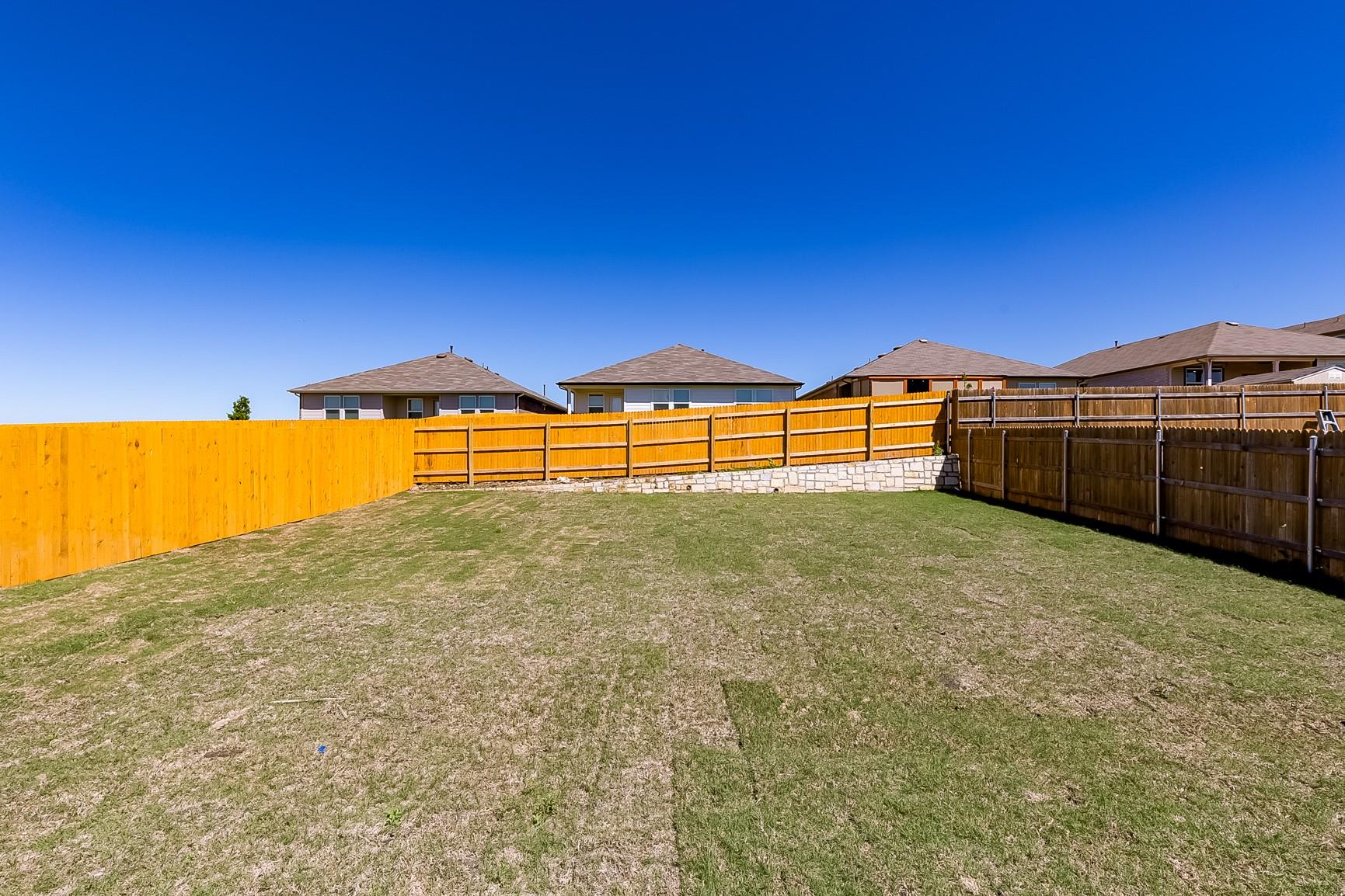 237 Sky Meadows Cir, San Marcos, TX 78666