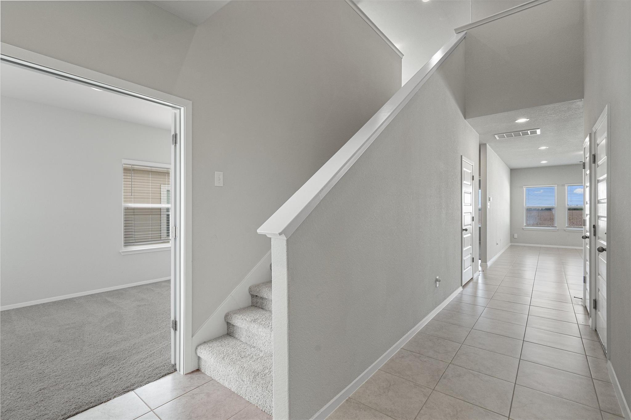 2711 Winding Creek Rd, Kyle, TX 78640