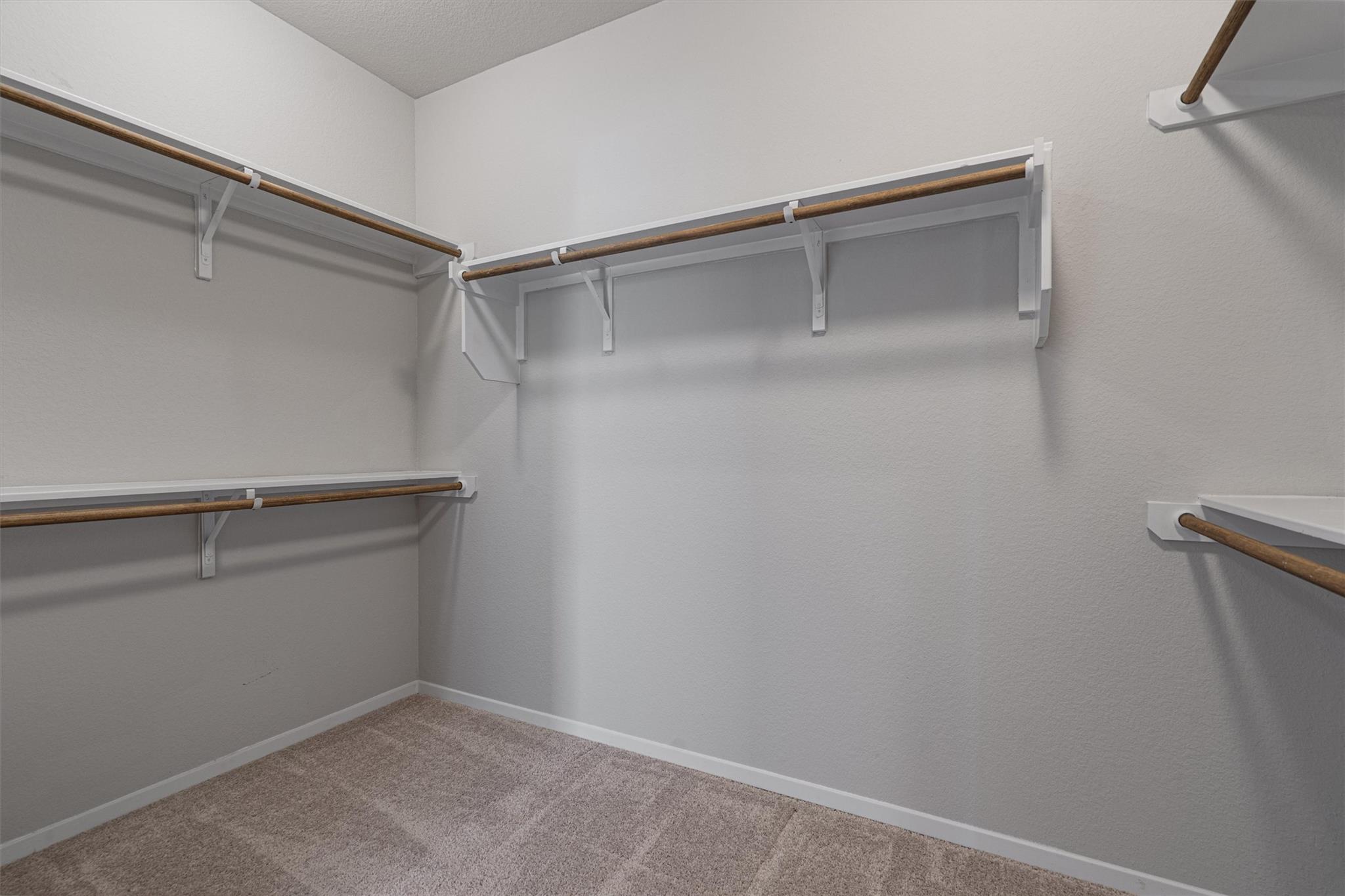 2711 Winding Creek Rd, Kyle, TX 78640