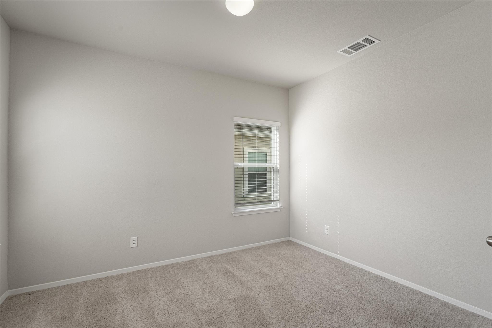 2711 Winding Creek Rd, Kyle, TX 78640