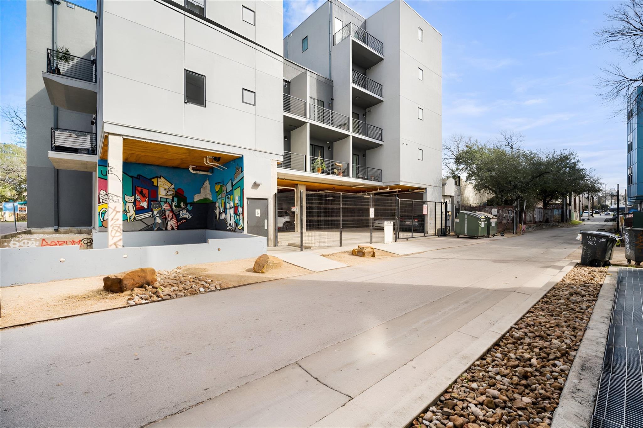 1615 E 7th St # 208, Austin, TX 78702