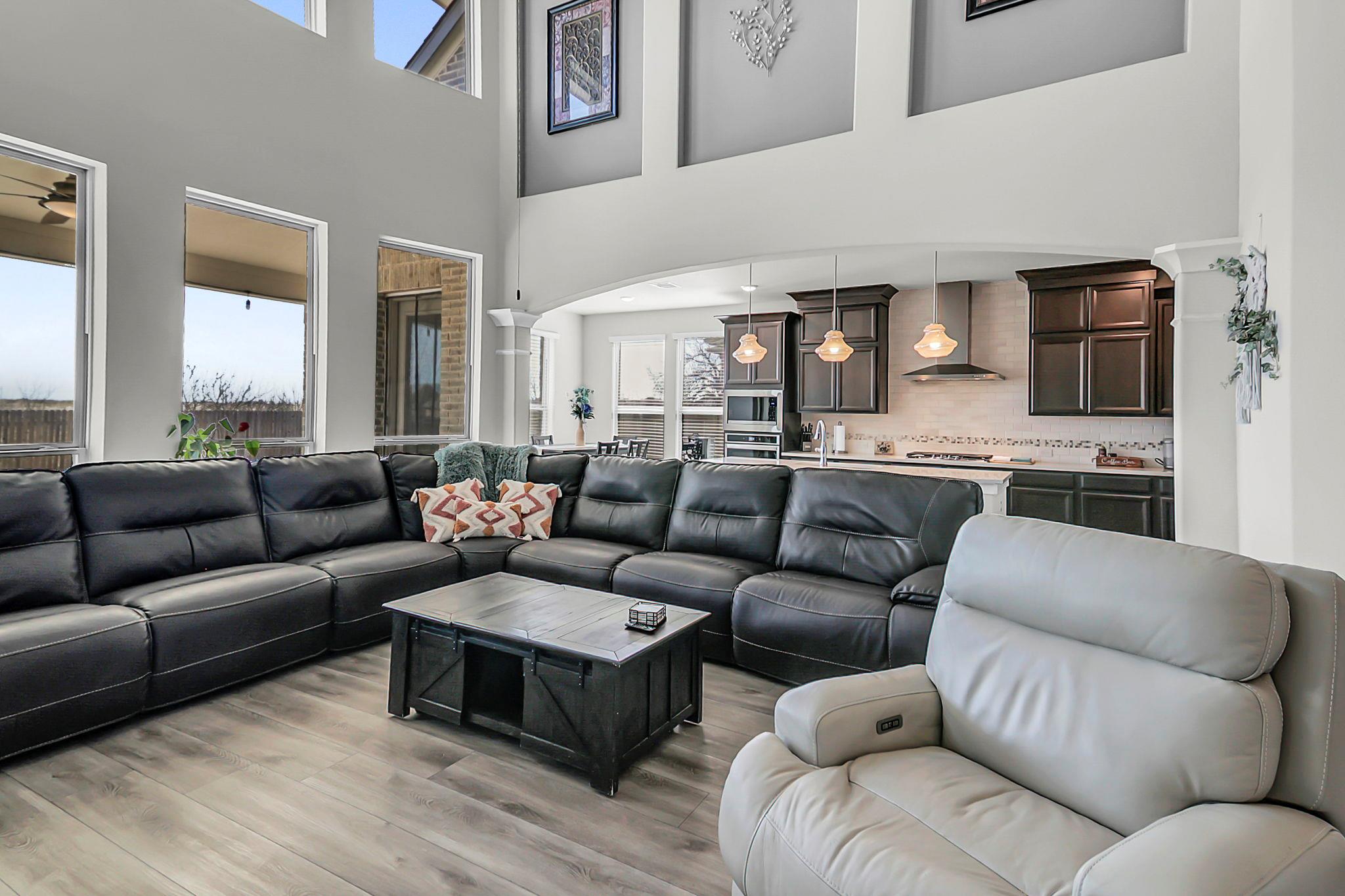 500 Whittington Way, Liberty Hill, TX 78642