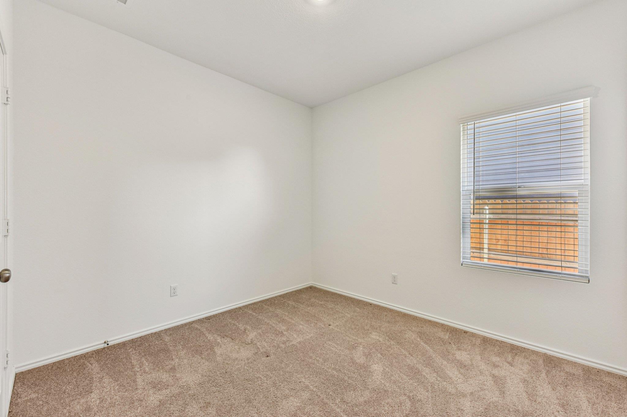 312 The Bad Way, Jarrell, TX 76537