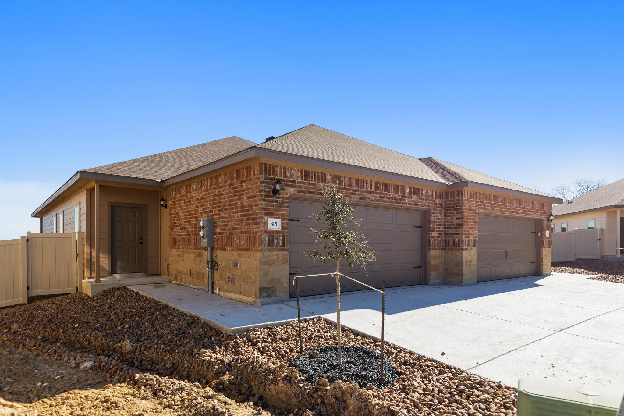 203 Kasper Way, New Braunfels, TX 78130