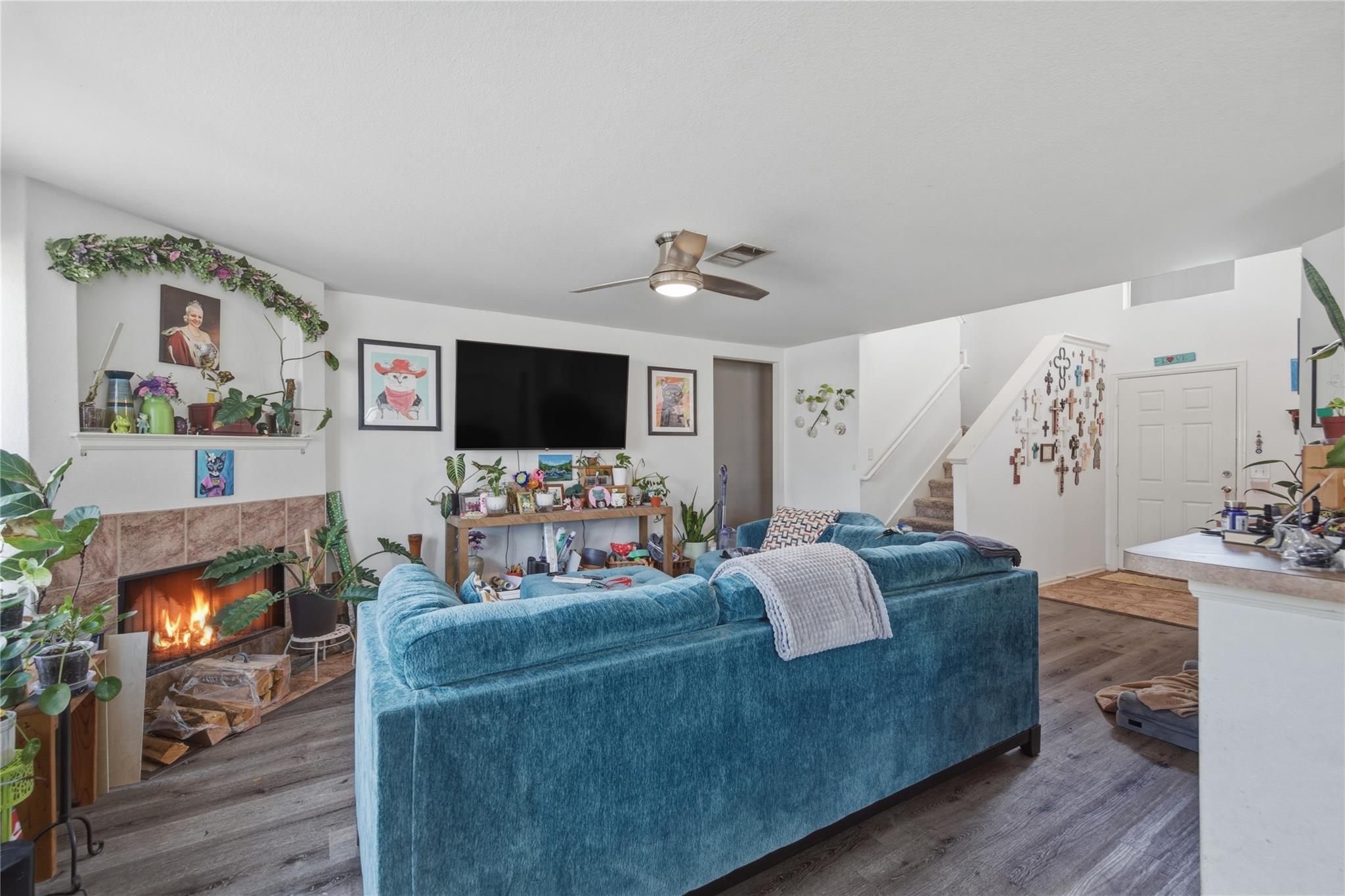 1303 Sunflower Ln, San Marcos, TX 78666