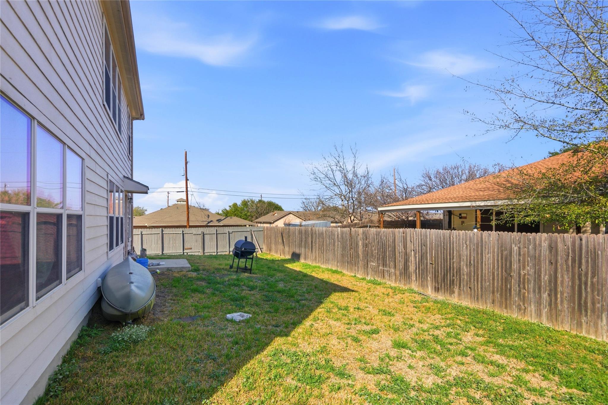1303 Sunflower Ln, San Marcos, TX 78666
