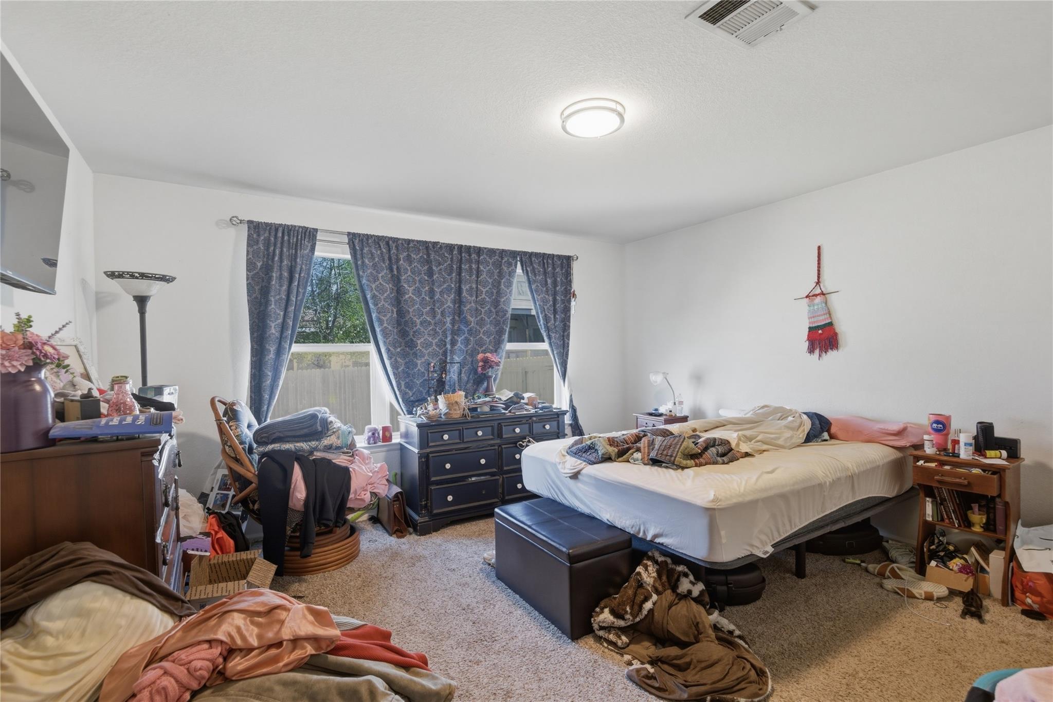 1303 Sunflower Ln, San Marcos, TX 78666