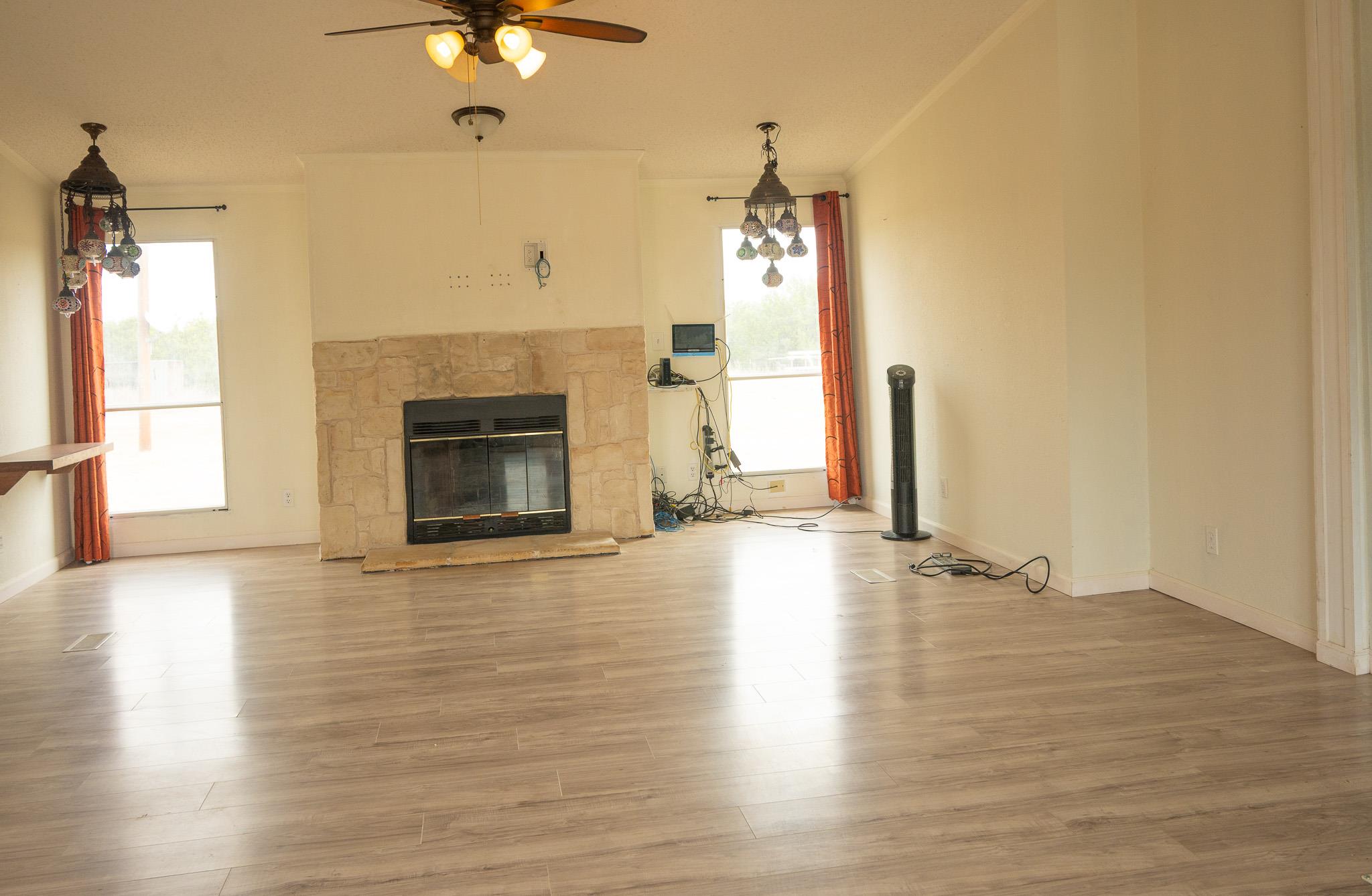 1000 County Rd 201, Liberty Hill, TX 78642