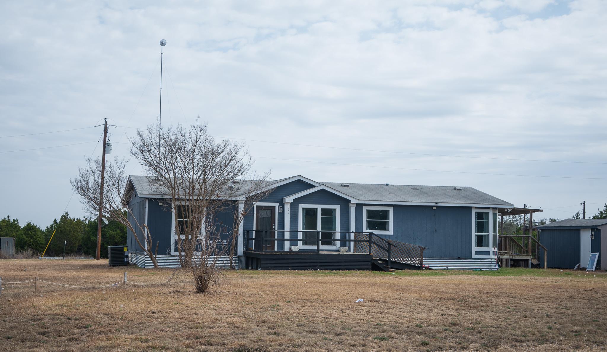 1000 County Rd 201, Liberty Hill, TX 78642