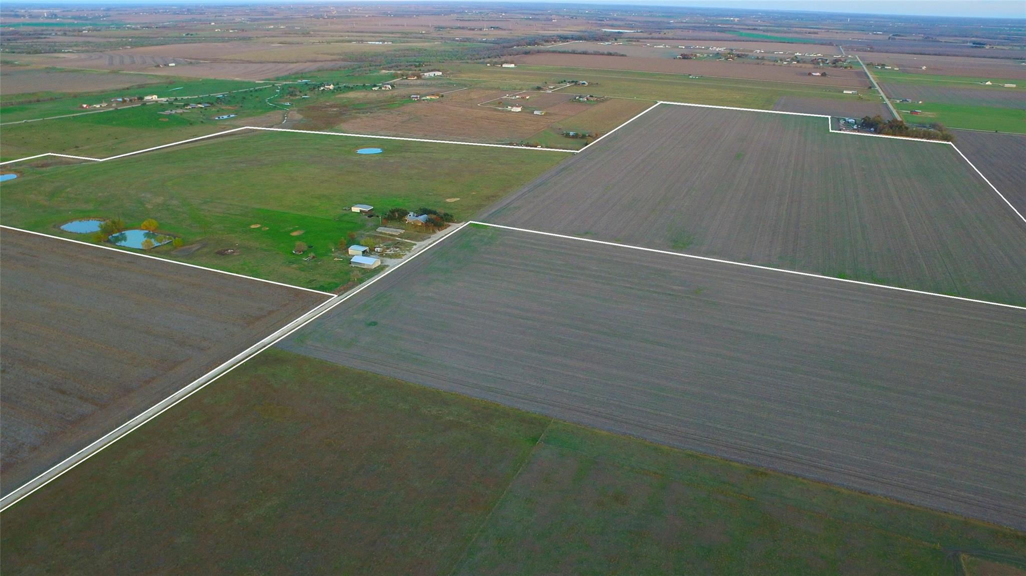 2005 County Road 405, Taylor, TX 76574