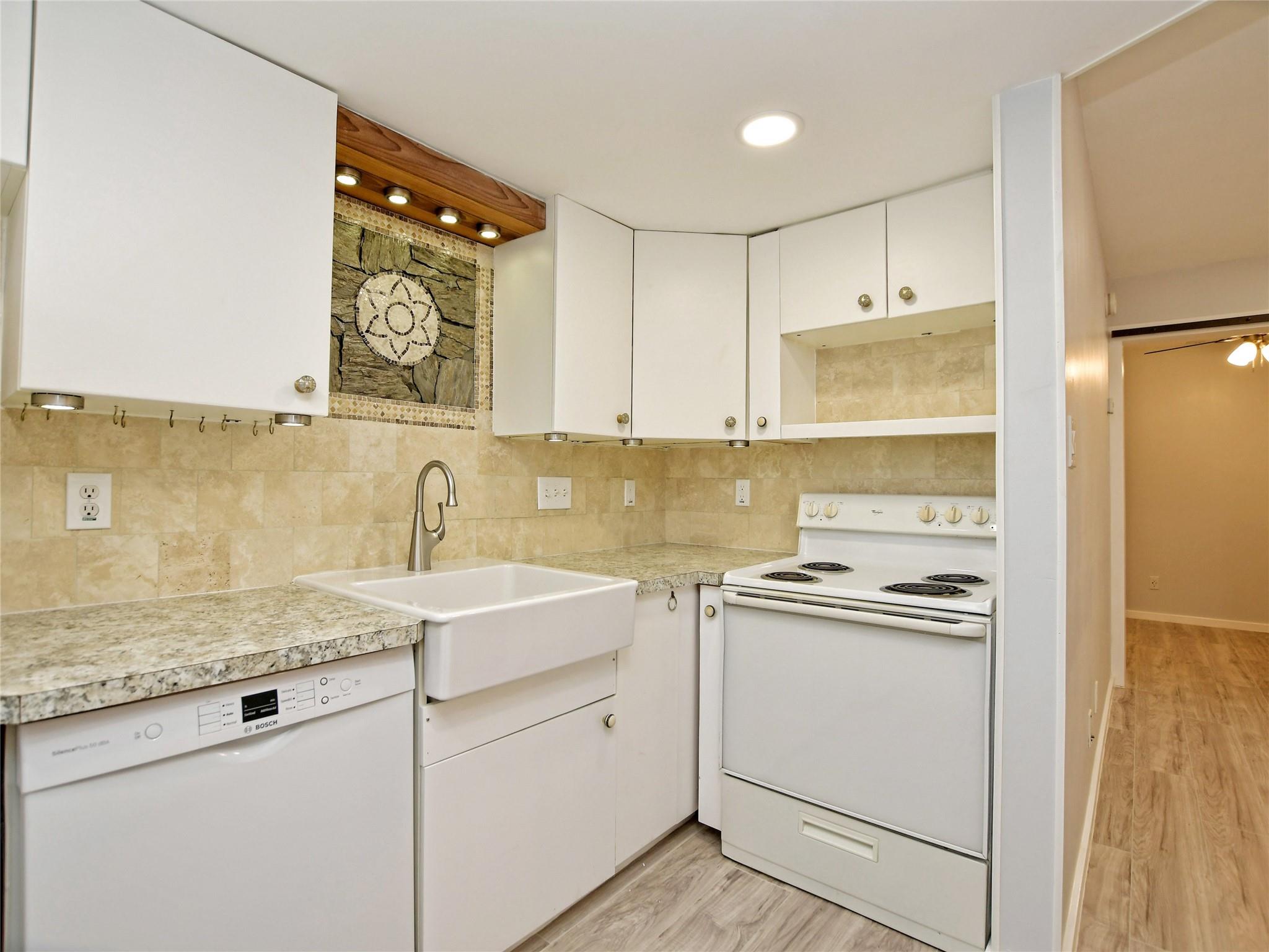 2500 Burleson Rd # 507, Austin, TX 78741